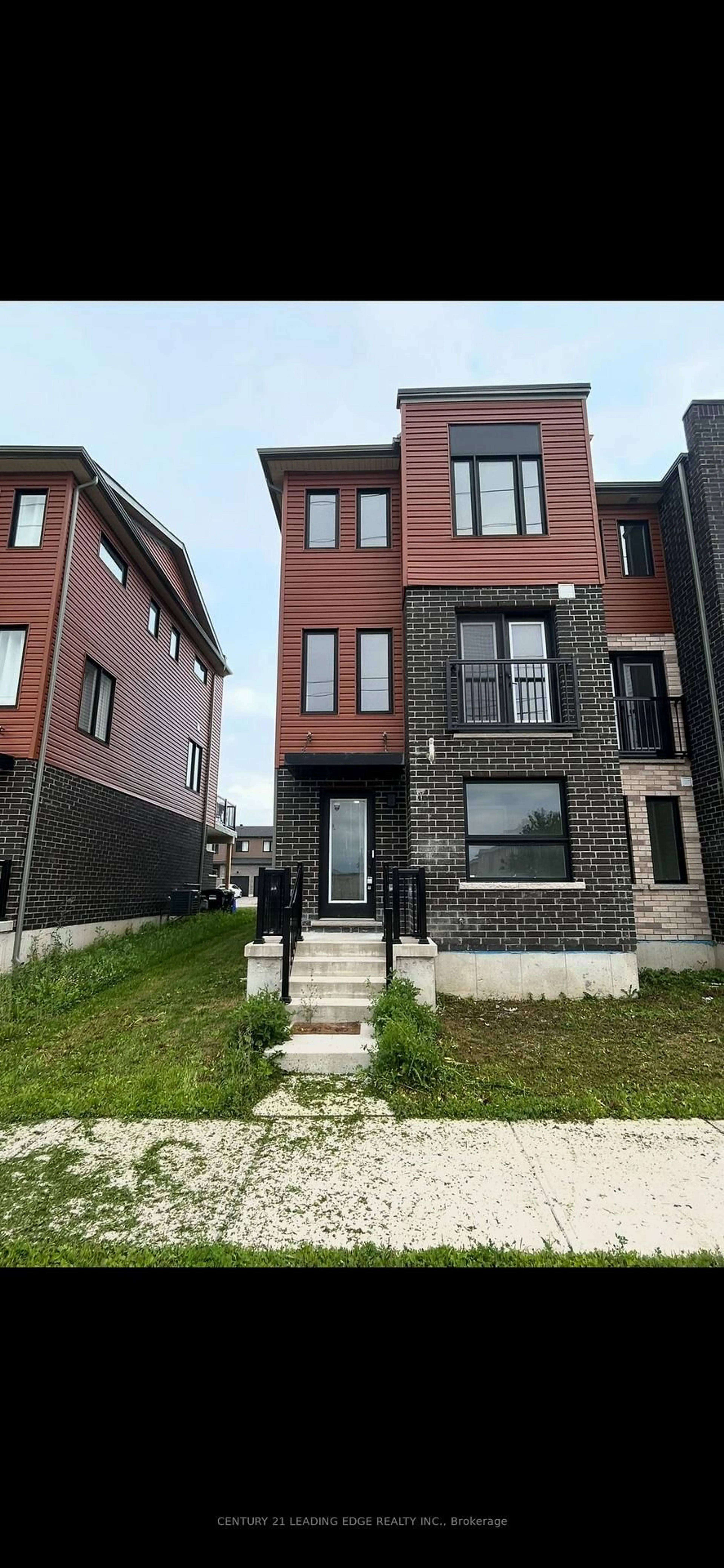 Home with brick exterior material, street for 109 Fairlane Ave, Barrie Ontario L9J 0M5