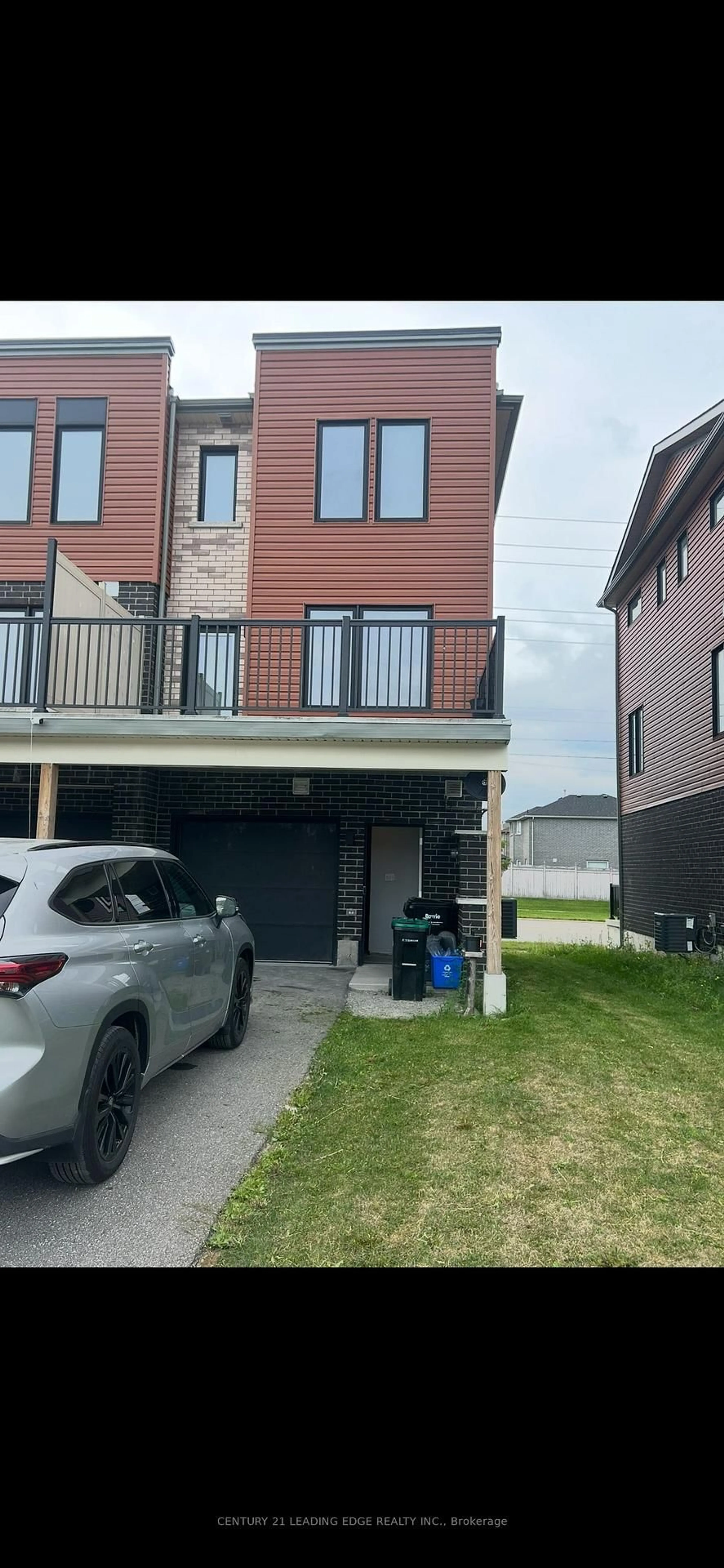 Unknown for 109 Fairlane Ave, Barrie Ontario L9J 0M5
