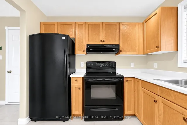 51 Indianola Cres, Wasaga Beach 5