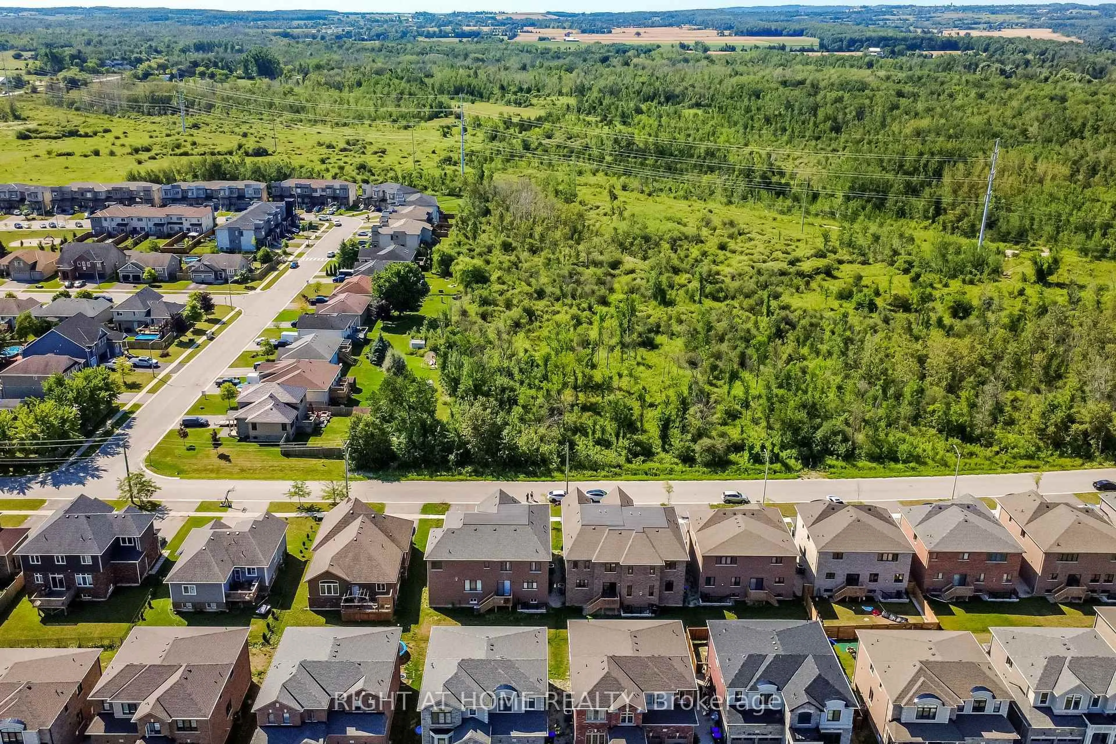 A pic from outside/outdoor area/front of a property/back of a property/a pic from drone, water/lake/river/ocean view for 243 CENTRE St, Clearview Ontario L0M 1S0