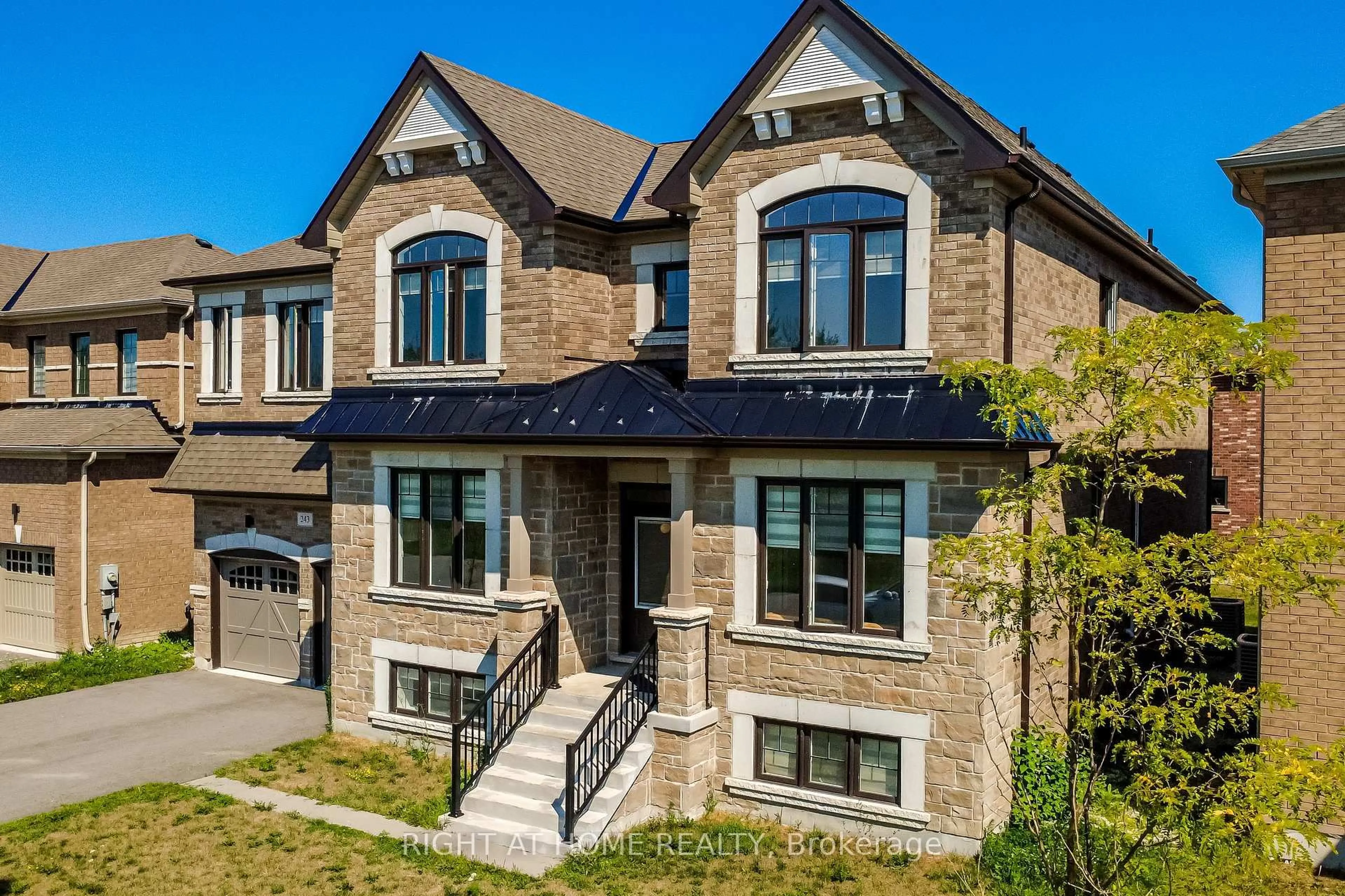 Home with brick exterior material, unknown for 243 CENTRE St, Clearview Ontario L0M 1S0