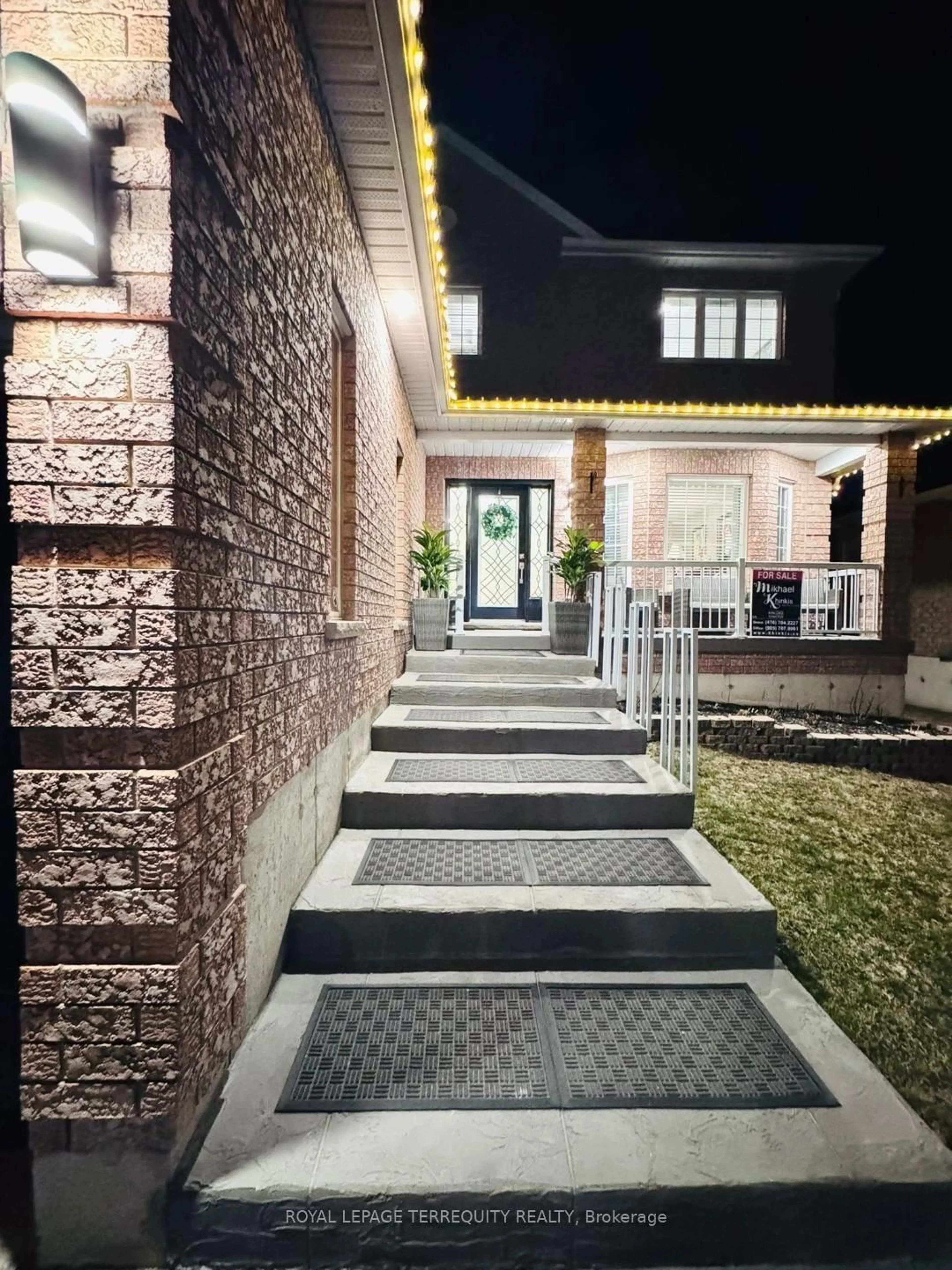 Home with brick exterior material, street for 25 Jagges Dr, Barrie Ontario L4N 0W9