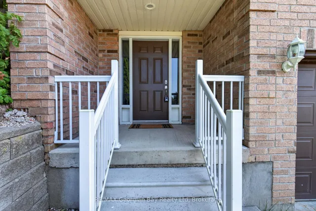423 Irwin St, Midland 2