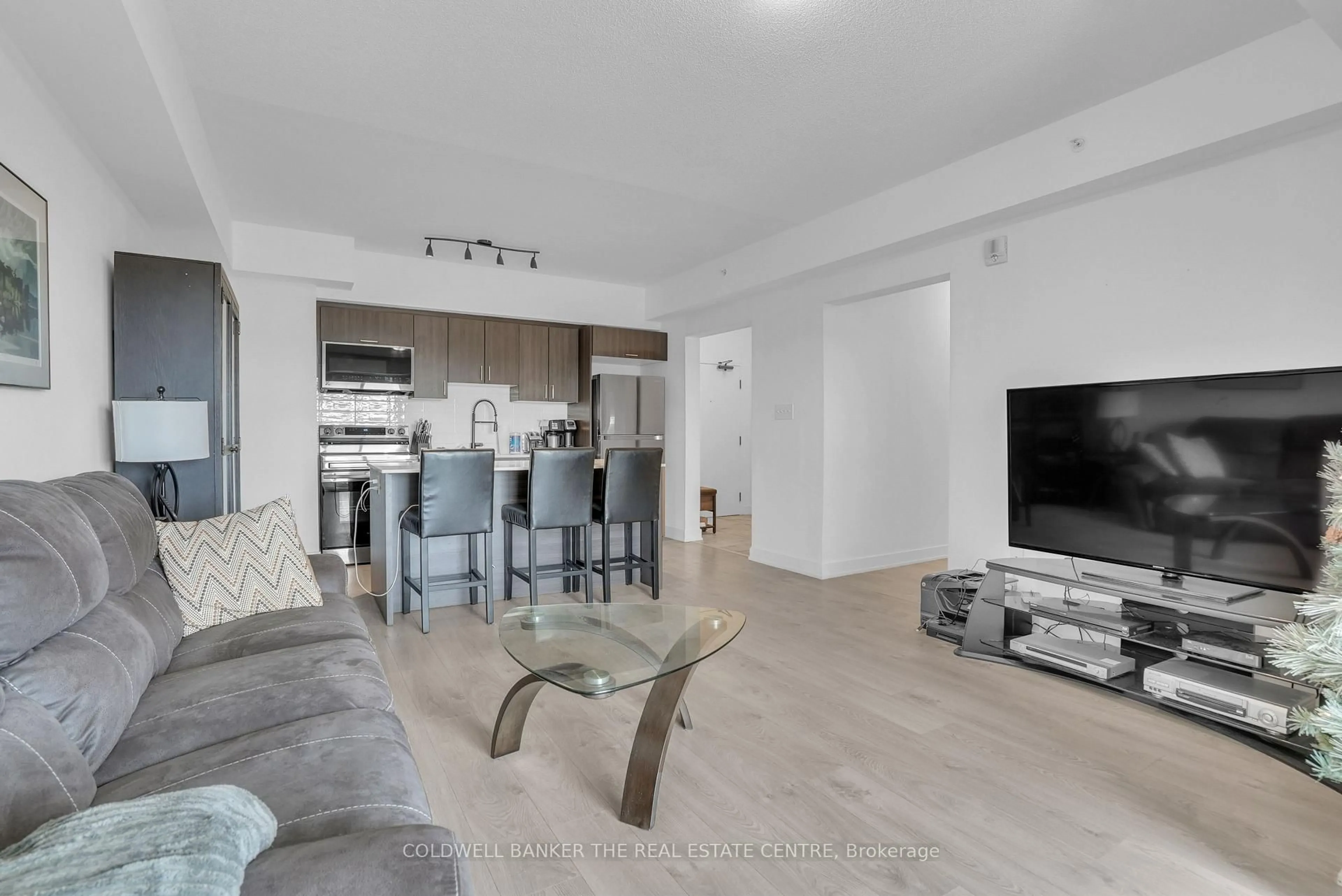 Living room with furniture, unknown for 5 Chef Lane #512, Barrie Ontario L9J 0J8