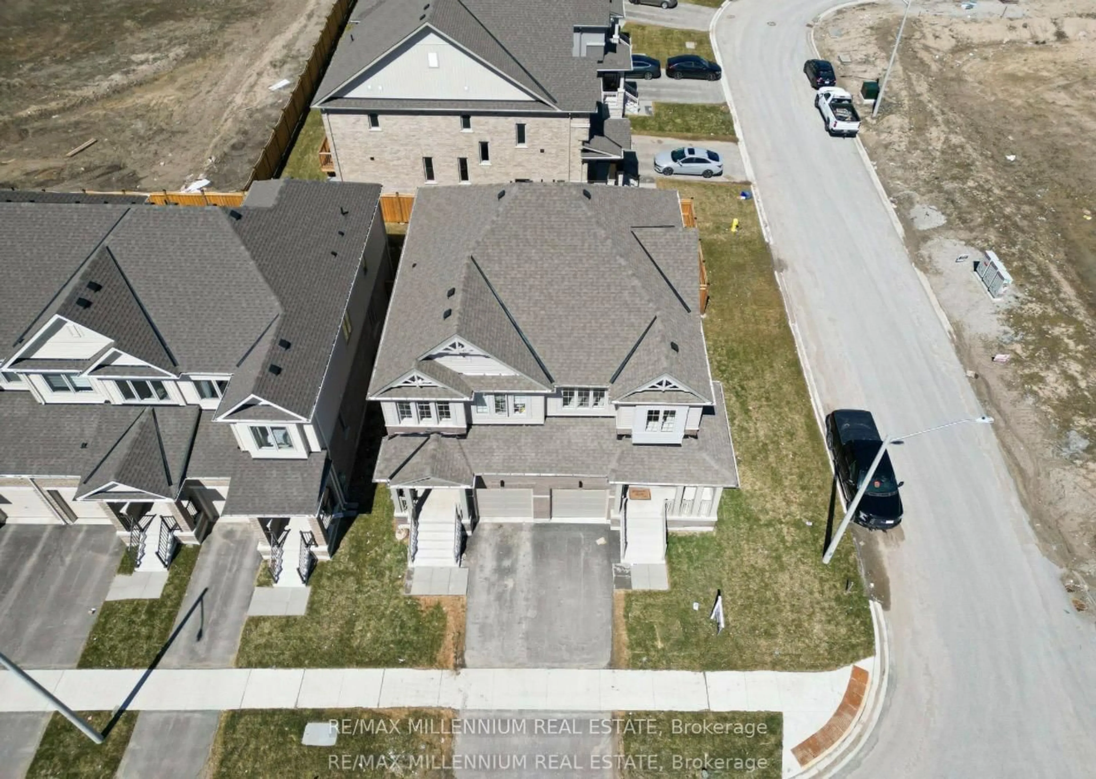 A pic from outside/outdoor area/front of a property/back of a property/a pic from drone, street for 111 Sagewood Ave, Barrie Ontario L9J 0K5
