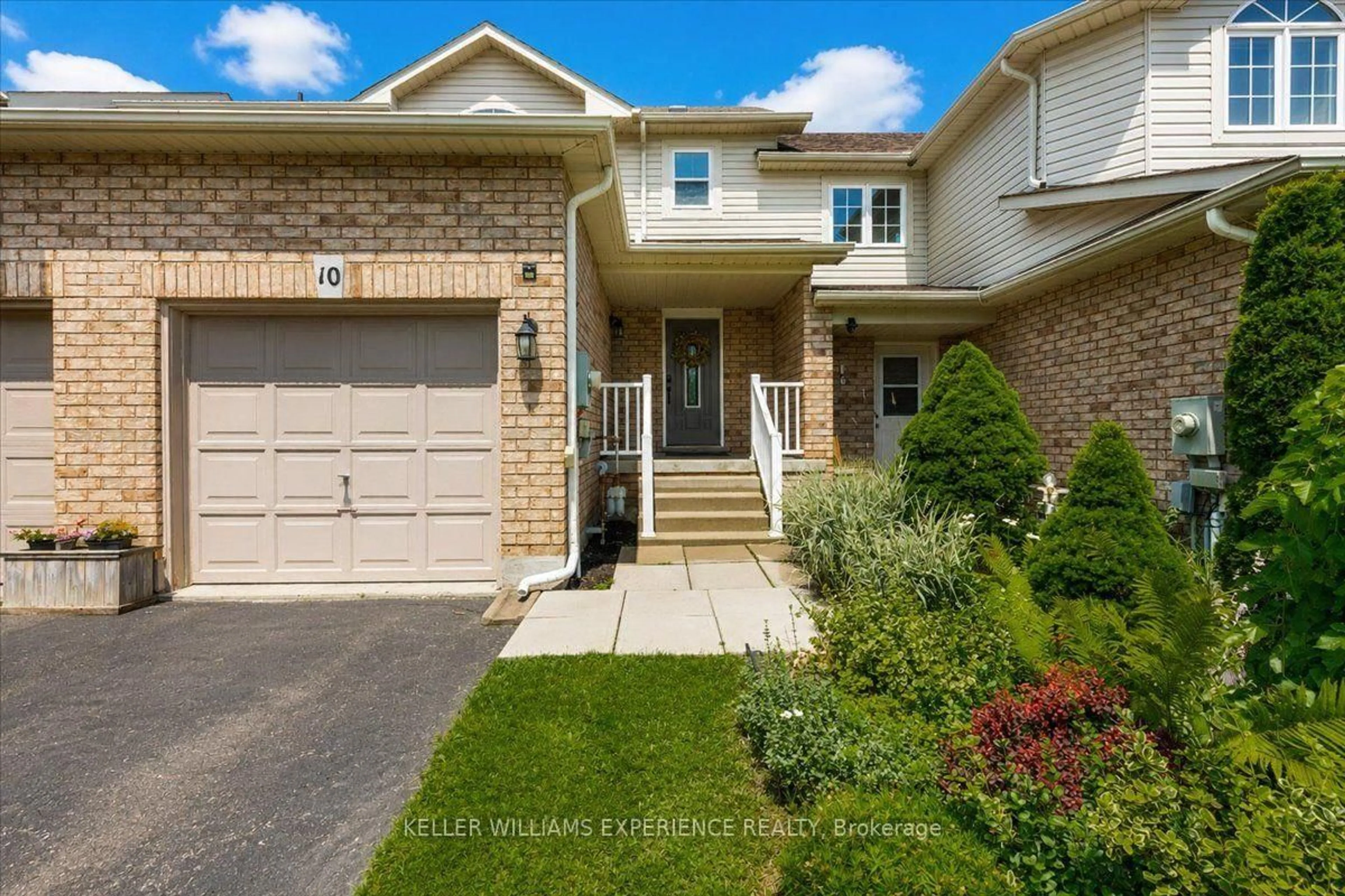 Unknown for 10 SUNSET Pl, Barrie Ontario L4N 0T7