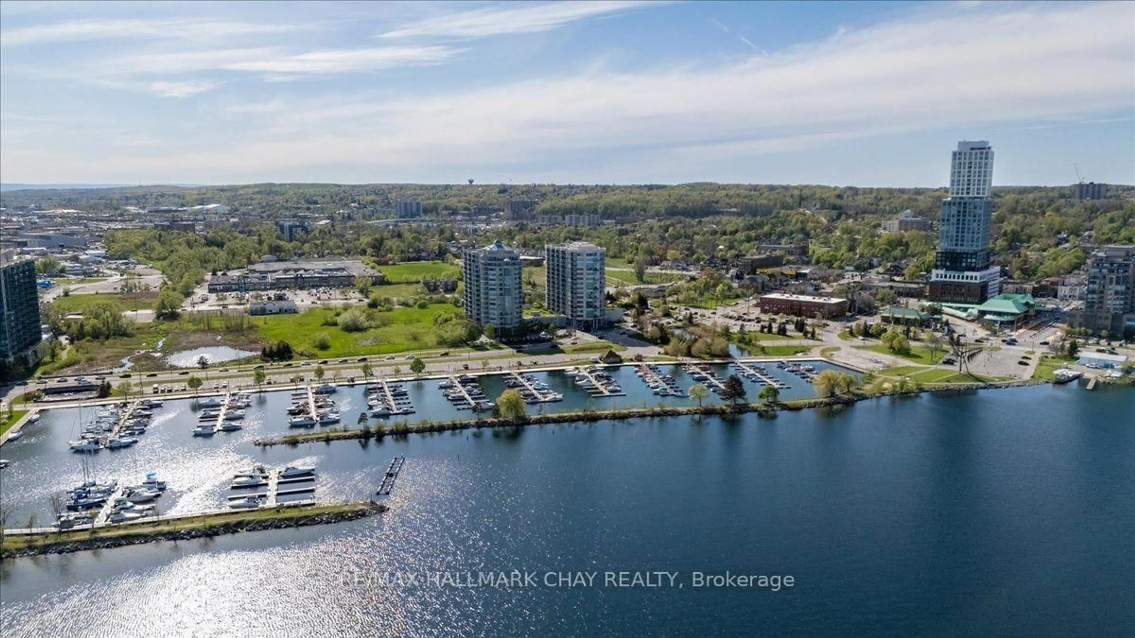 A pic from outside/outdoor area/front of a property/back of a property/a pic from drone, water/lake/river/ocean view for 6 Toronto St #1608, Barrie Ontario L4N 9R2