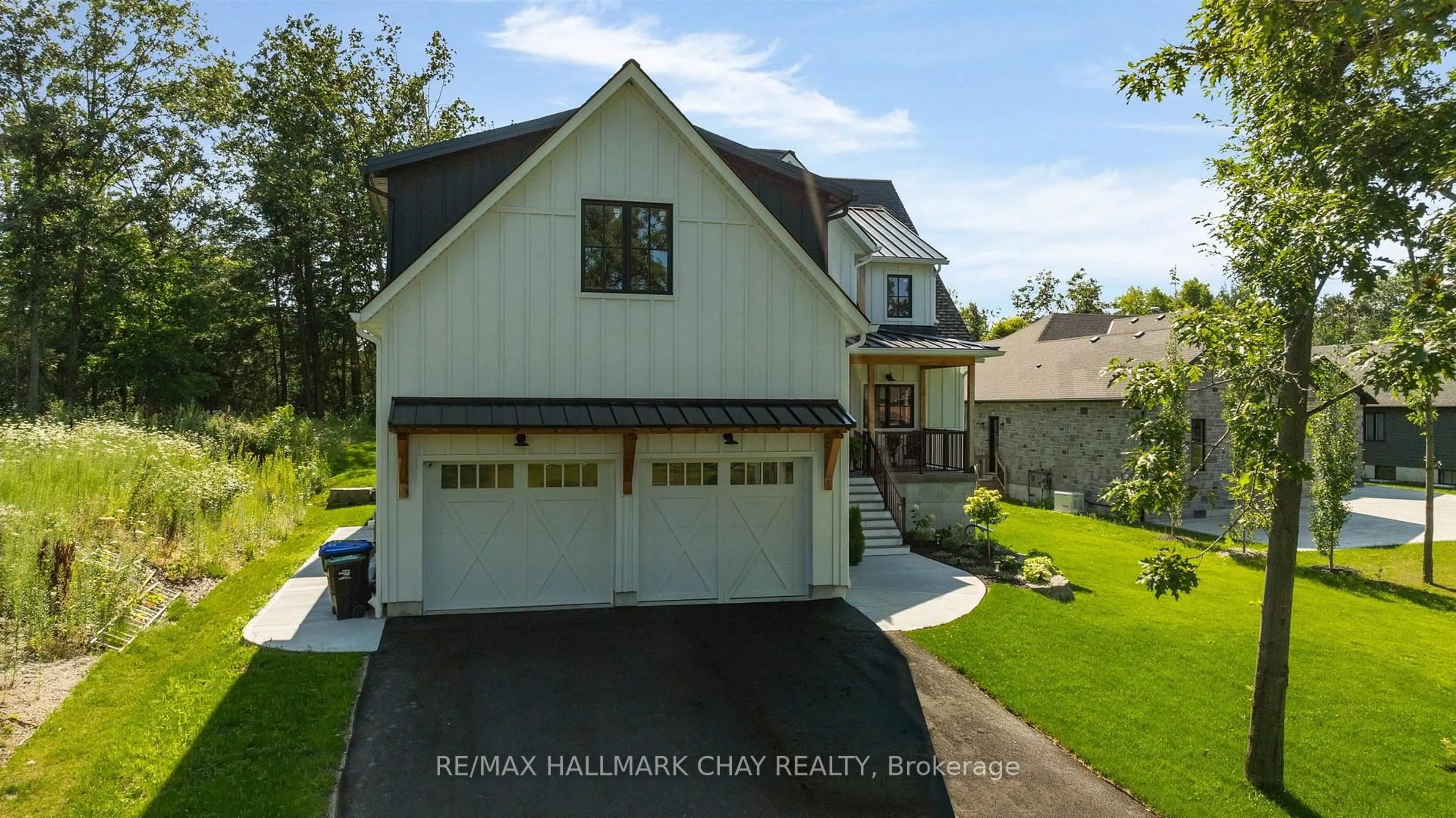 Home with vinyl exterior material, unknown for 25 Heatherwood Dr, Springwater Ontario L0L 1X1