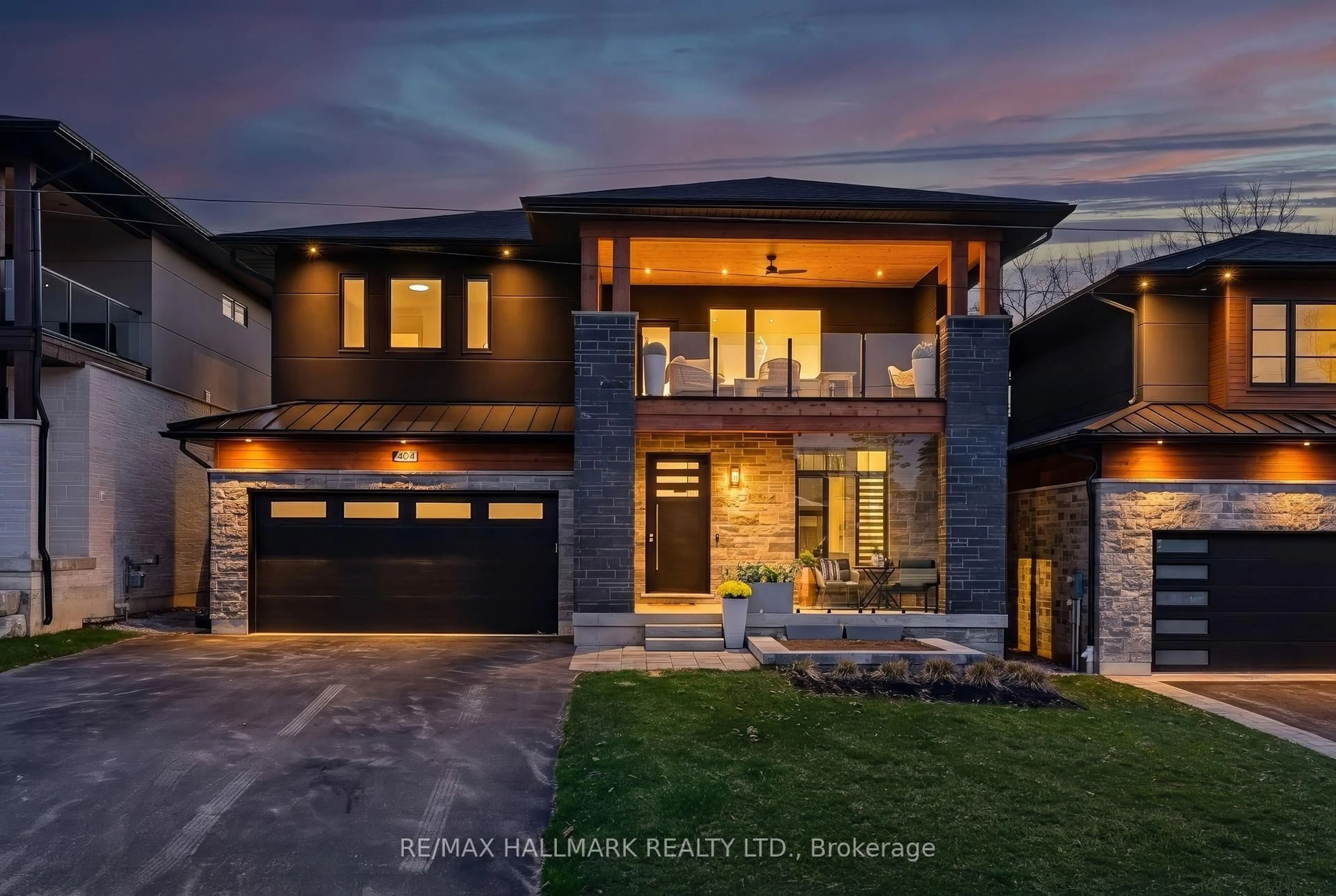 Home with brick exterior material, unknown for 404 Cox Mill Rd, Barrie Ontario L4N 3W9
