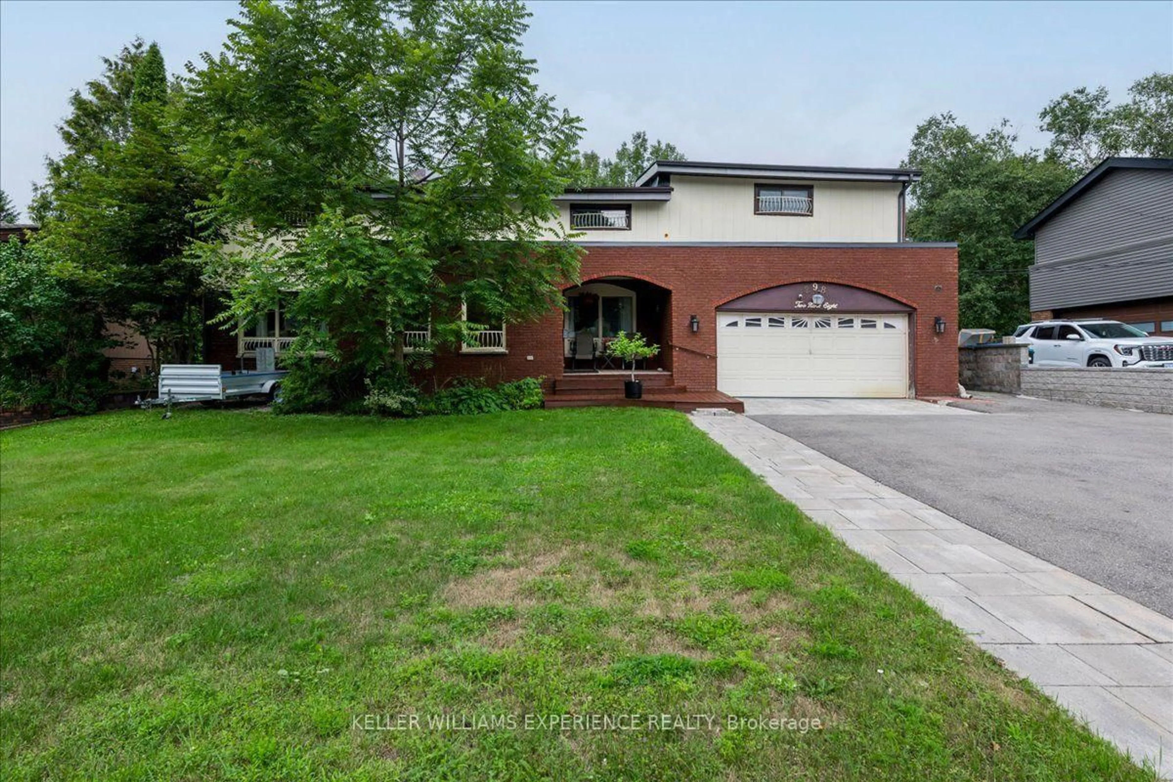 Home with brick exterior material, street for 298 Seventh St, Midland Ontario L4R 3Z9
