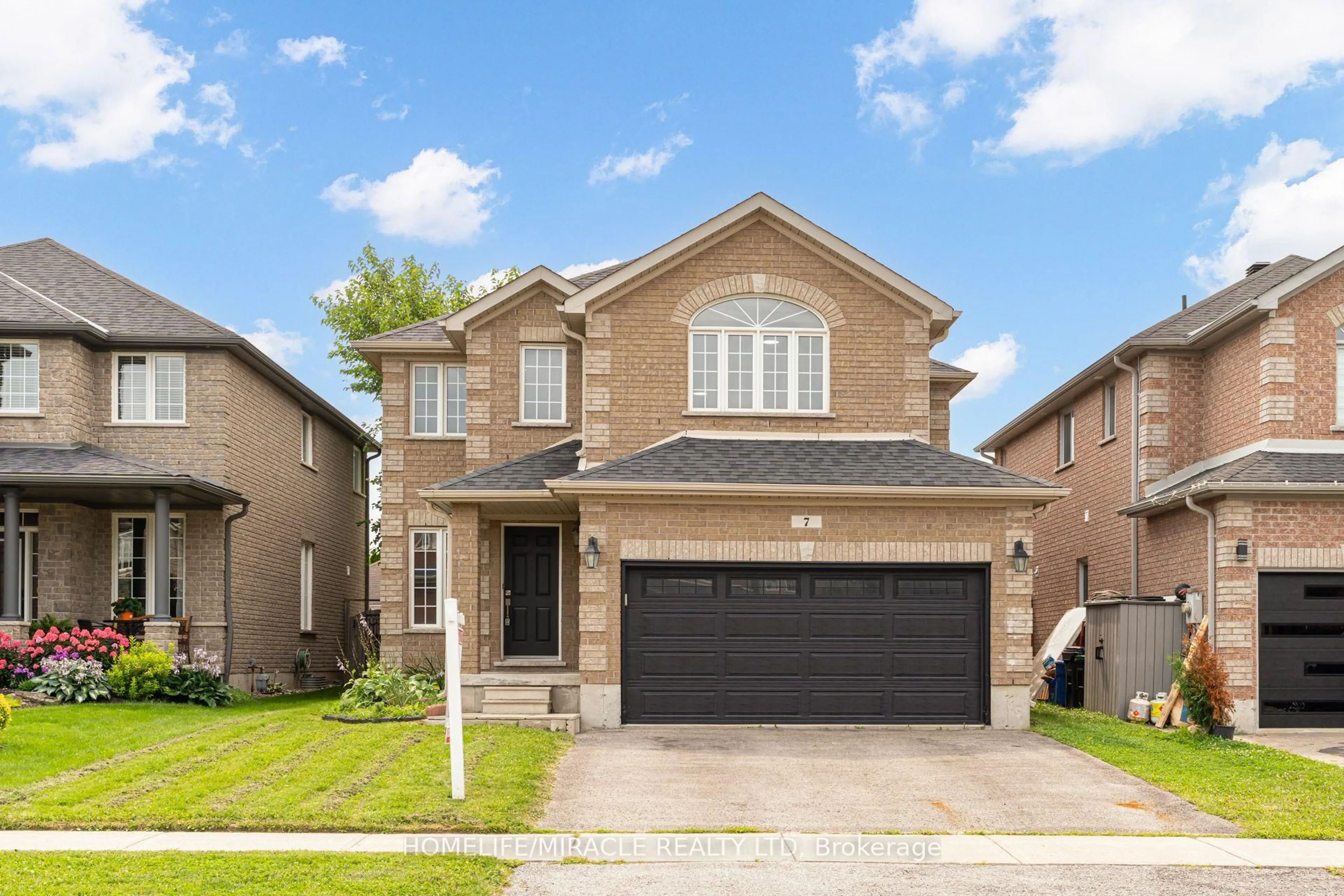 Home with brick exterior material, street for 7 Empire Dr, Barrie Ontario L4N 0Y9