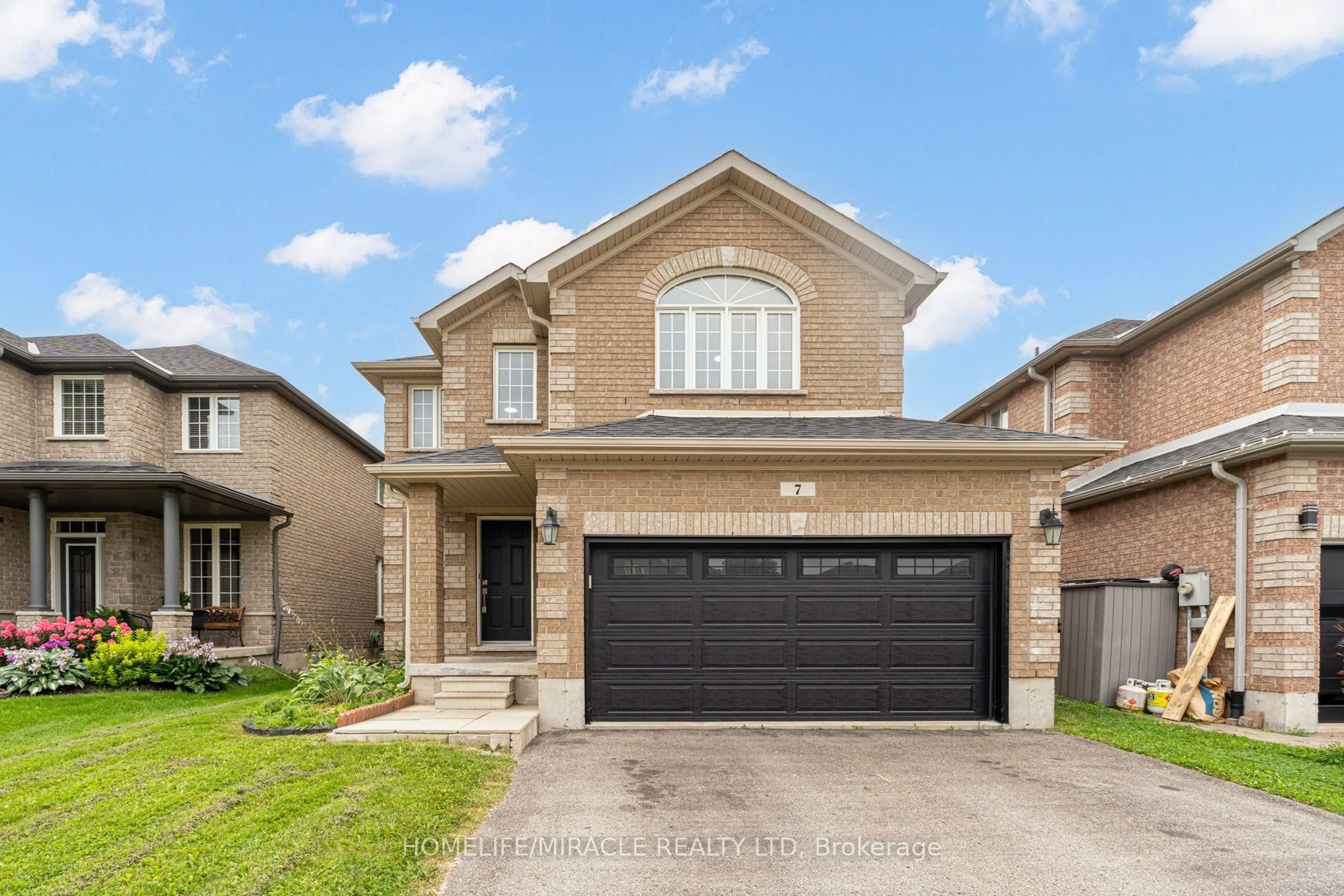 Home with brick exterior material, street for 7 Empire Dr, Barrie Ontario L4N 0Y9