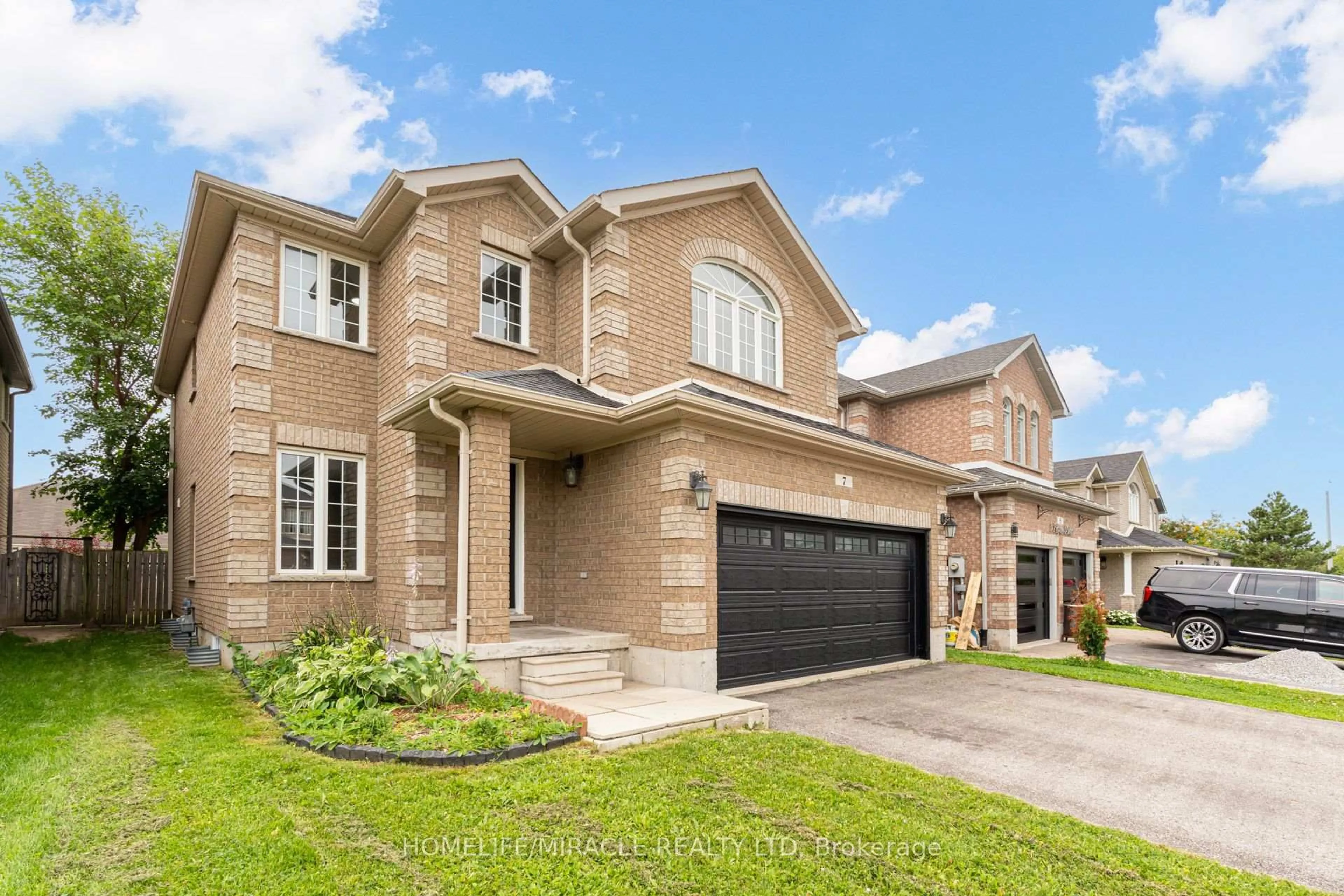 Home with brick exterior material, street for 7 Empire Dr, Barrie Ontario L4N 0Y9