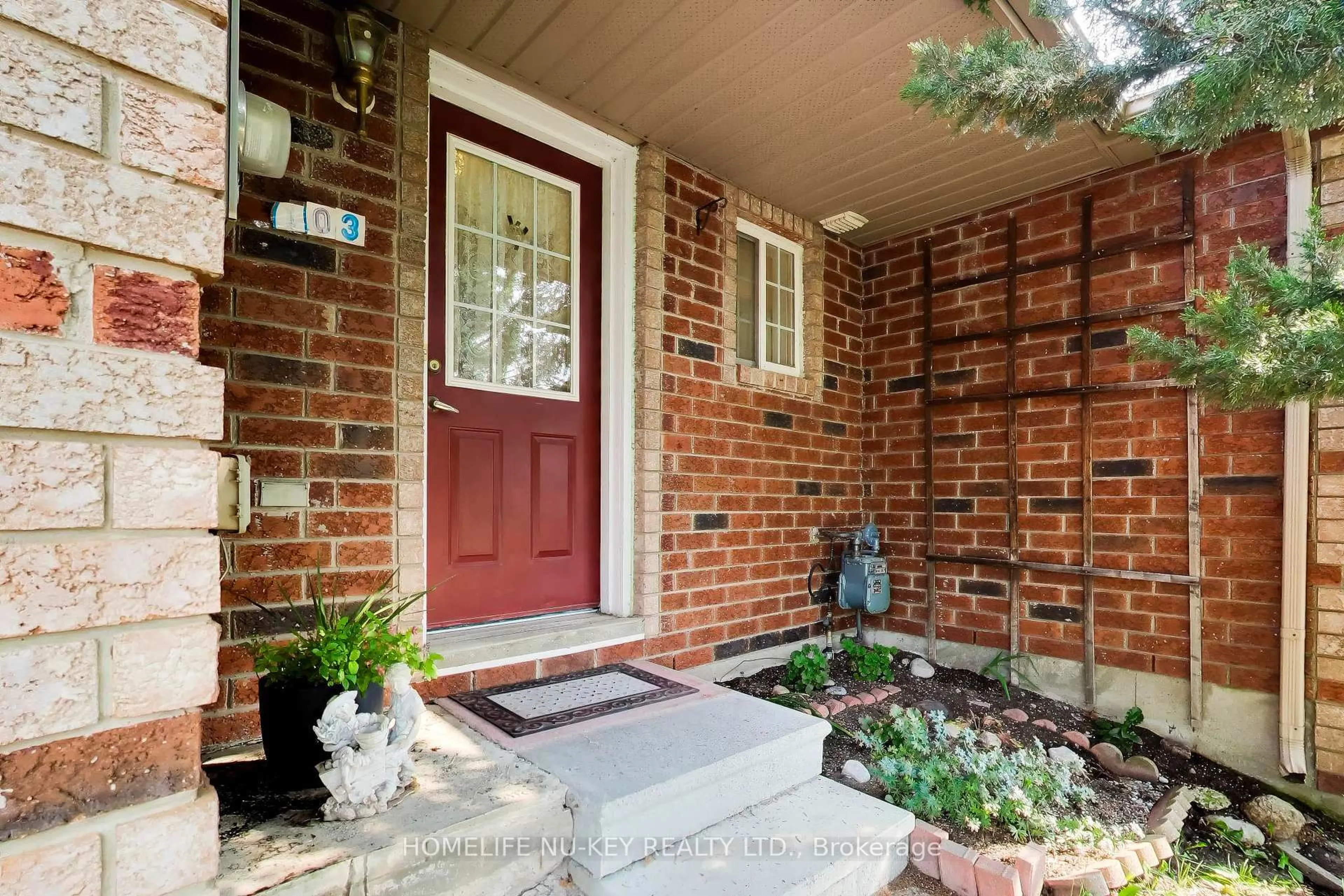 Home with brick exterior material, street for 103 Dunsmore Lane, Barrie Ontario L4M 6Z7
