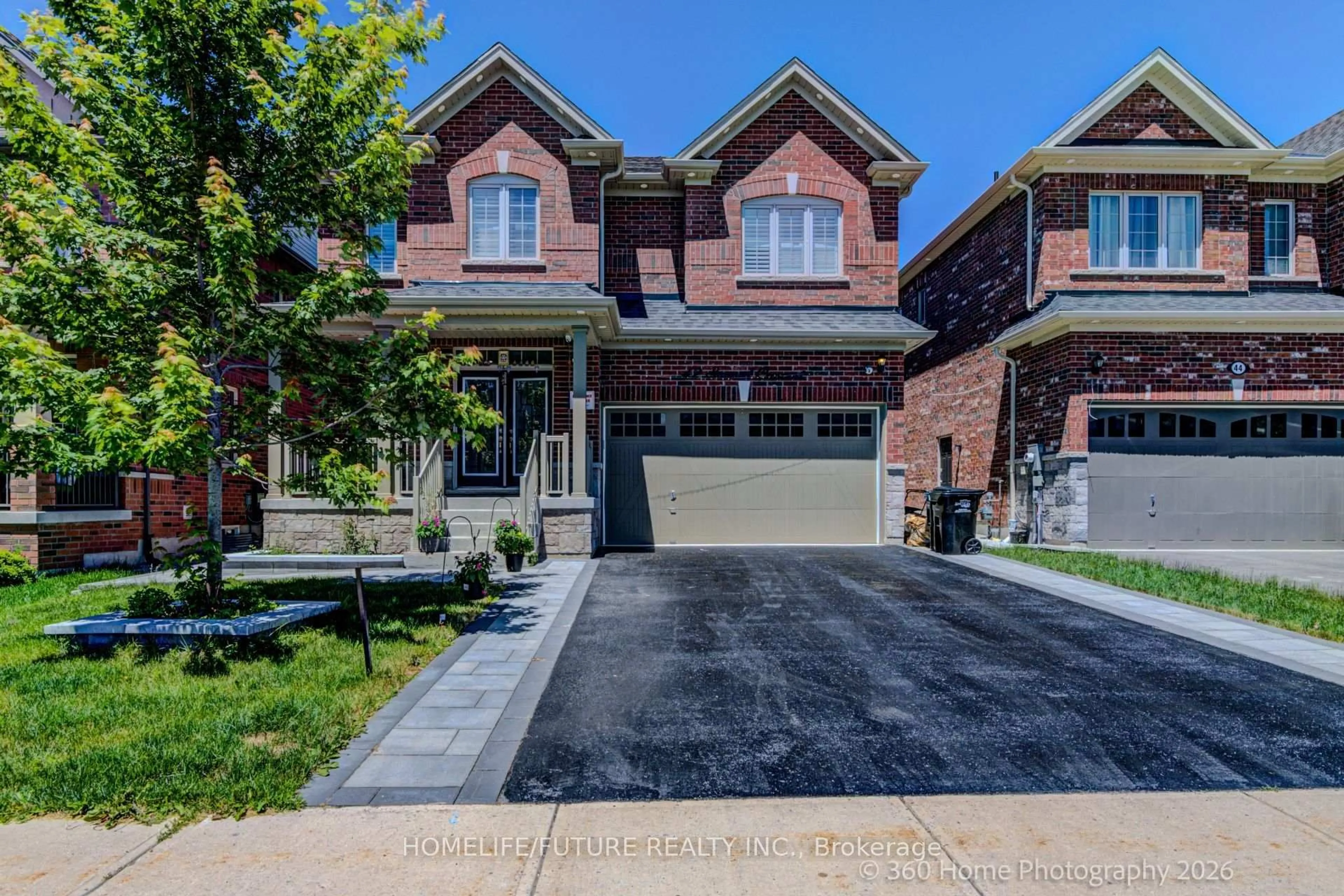 Home with brick exterior material, street for 42 Samuel Cres, Springwater Ontario L9X 2A4