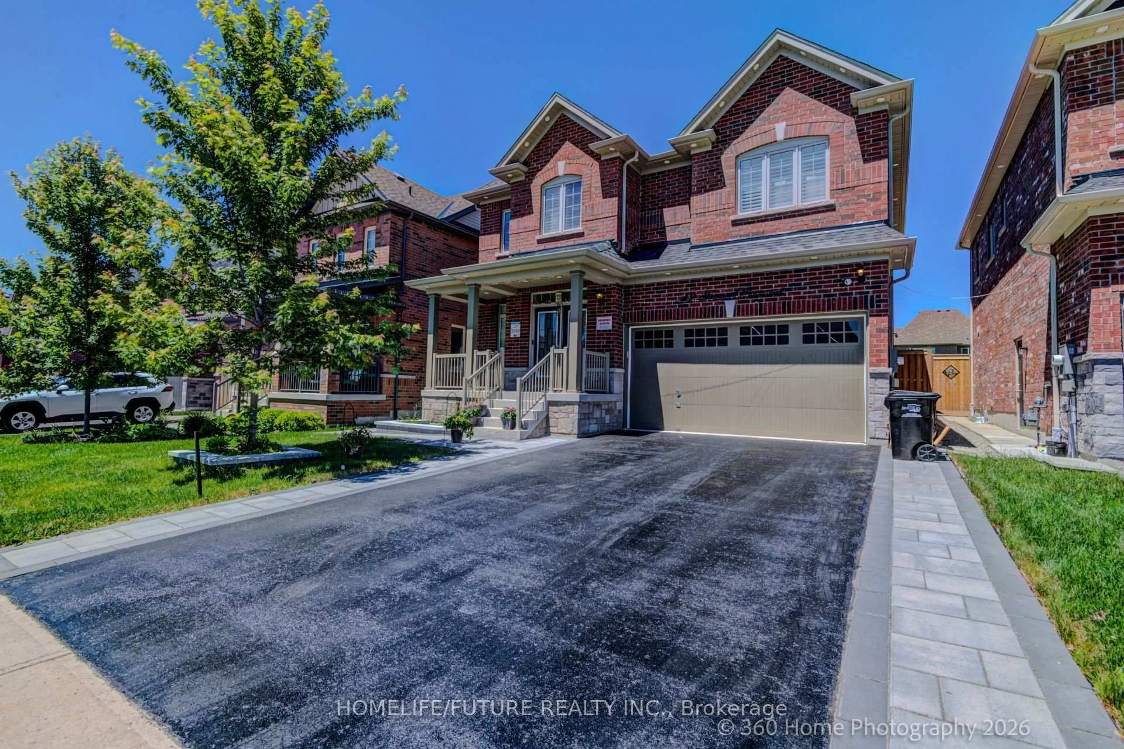 Home with brick exterior material, street for 42 Samuel Cres, Springwater Ontario L9X 2A4