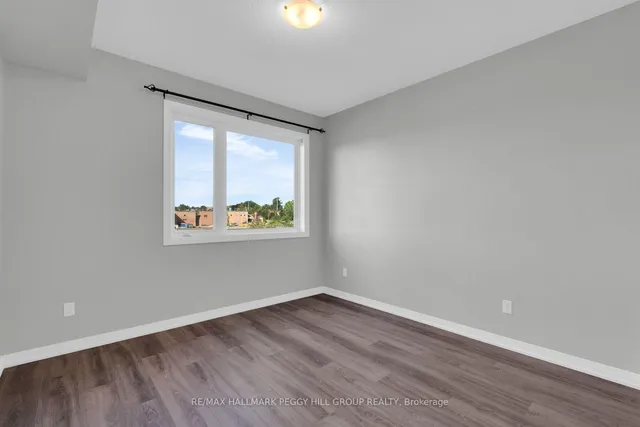 299 Cundles Rd #308, Barrie 5