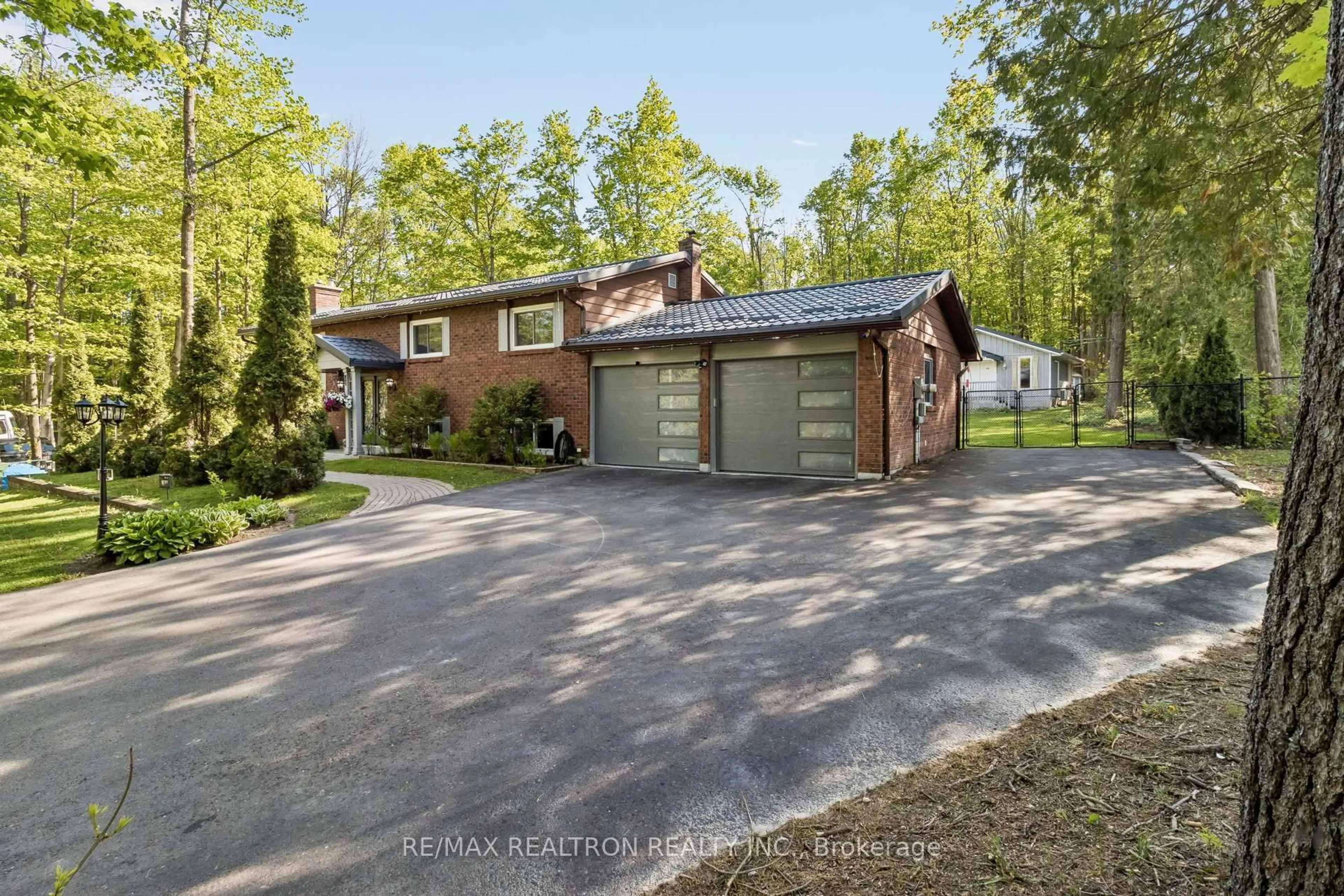 Home with brick exterior material, street for 3744 Wainman Line, Severn Ontario L3V 0Z5