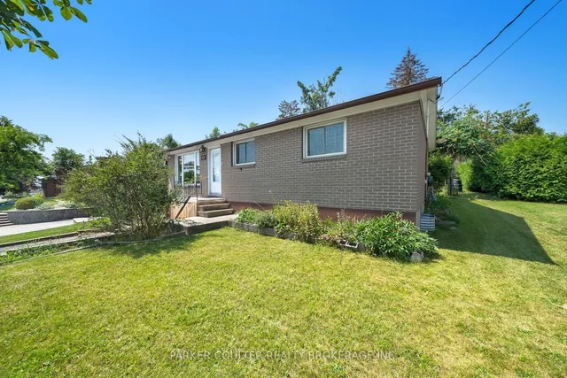 636 Mississaga St, Orillia 3