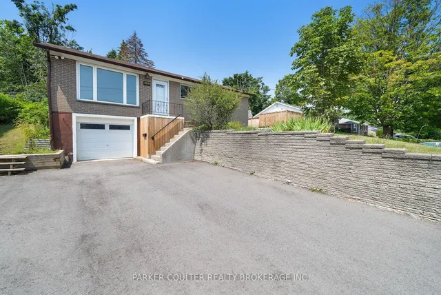 636 Mississaga St, Orillia 4