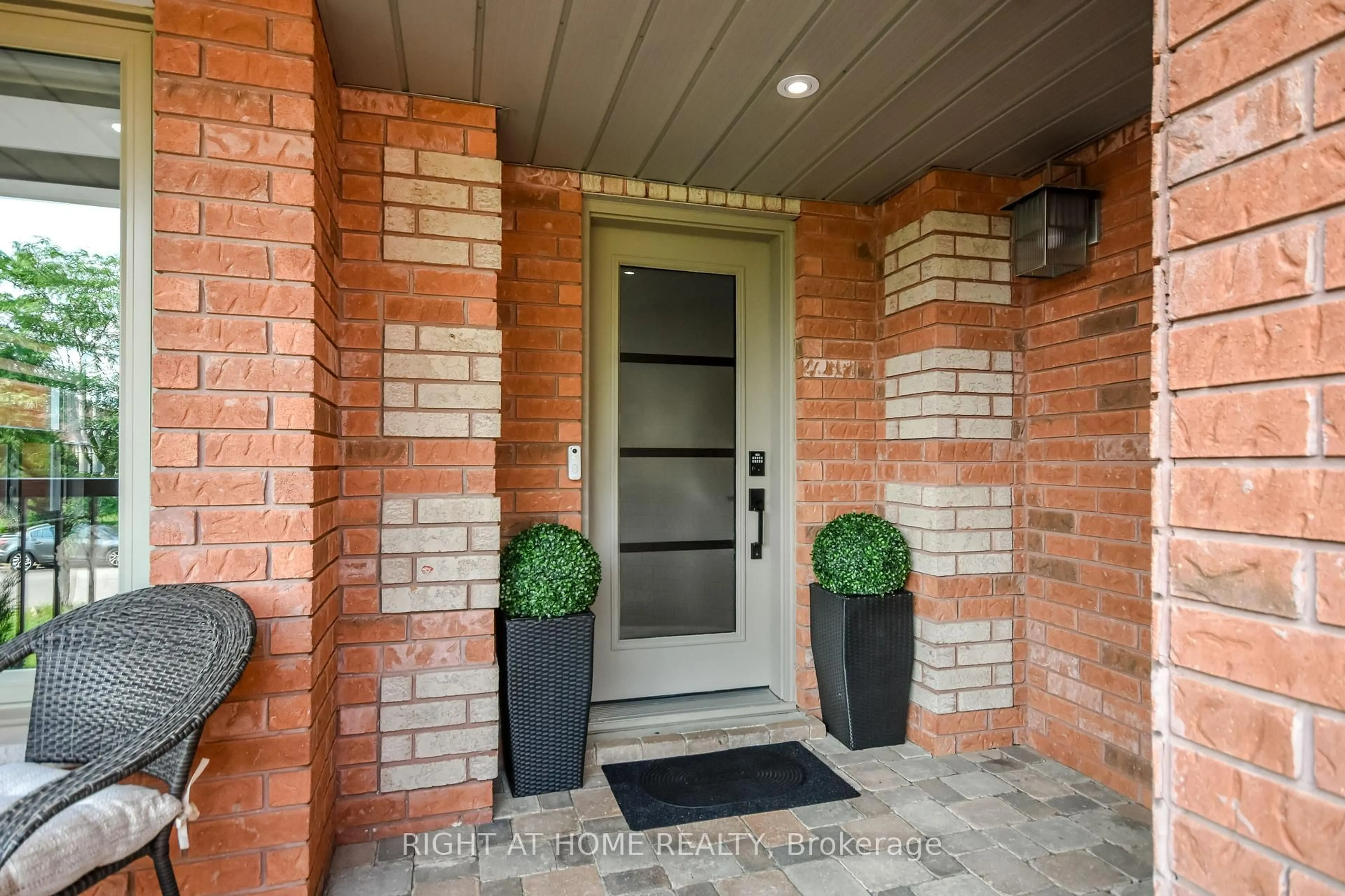 Unknown for 112 Birchwood Dr, Barrie Ontario L4M 6X4