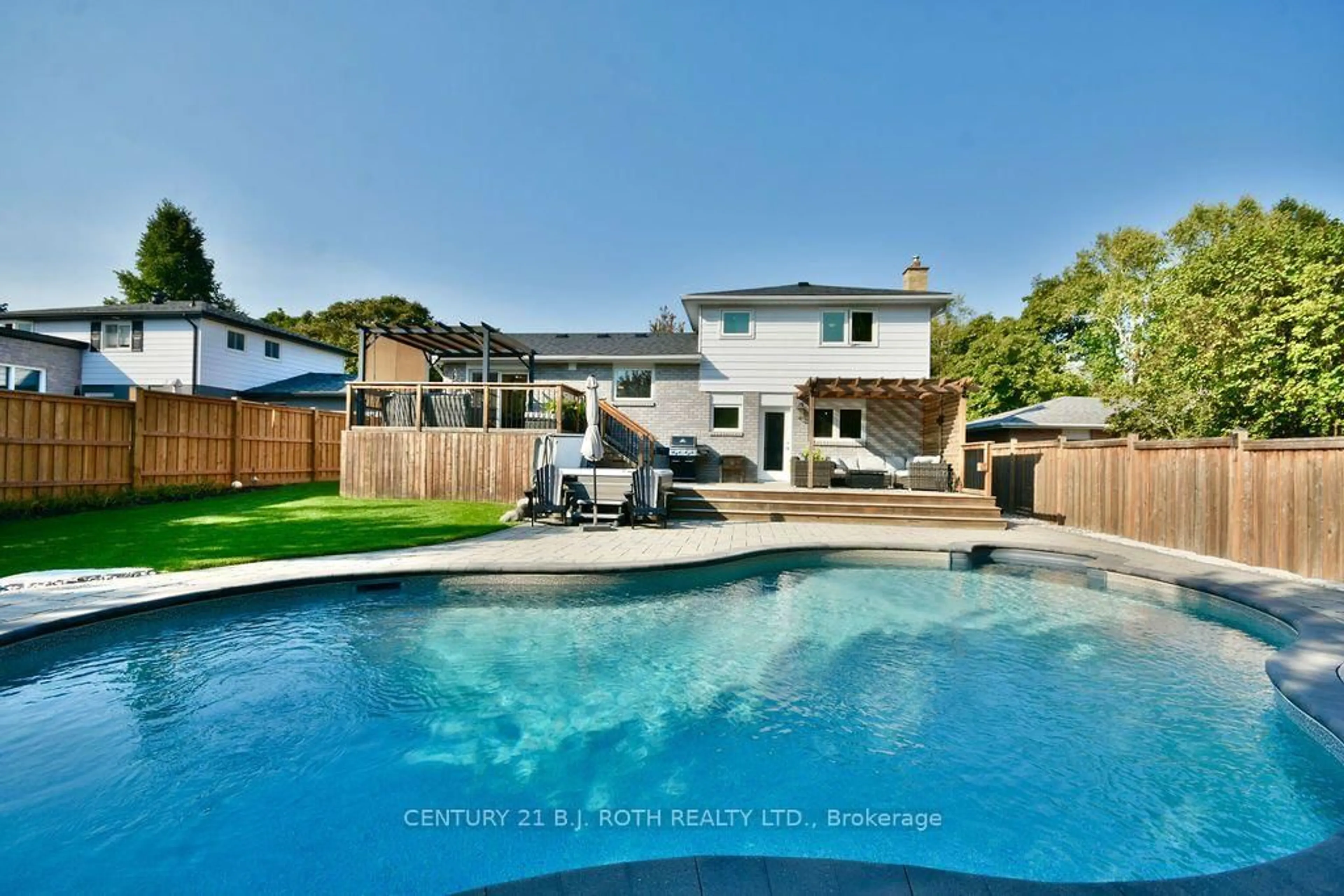 Pool for 13 Clover Ave, Barrie Ontario L4N 3M7