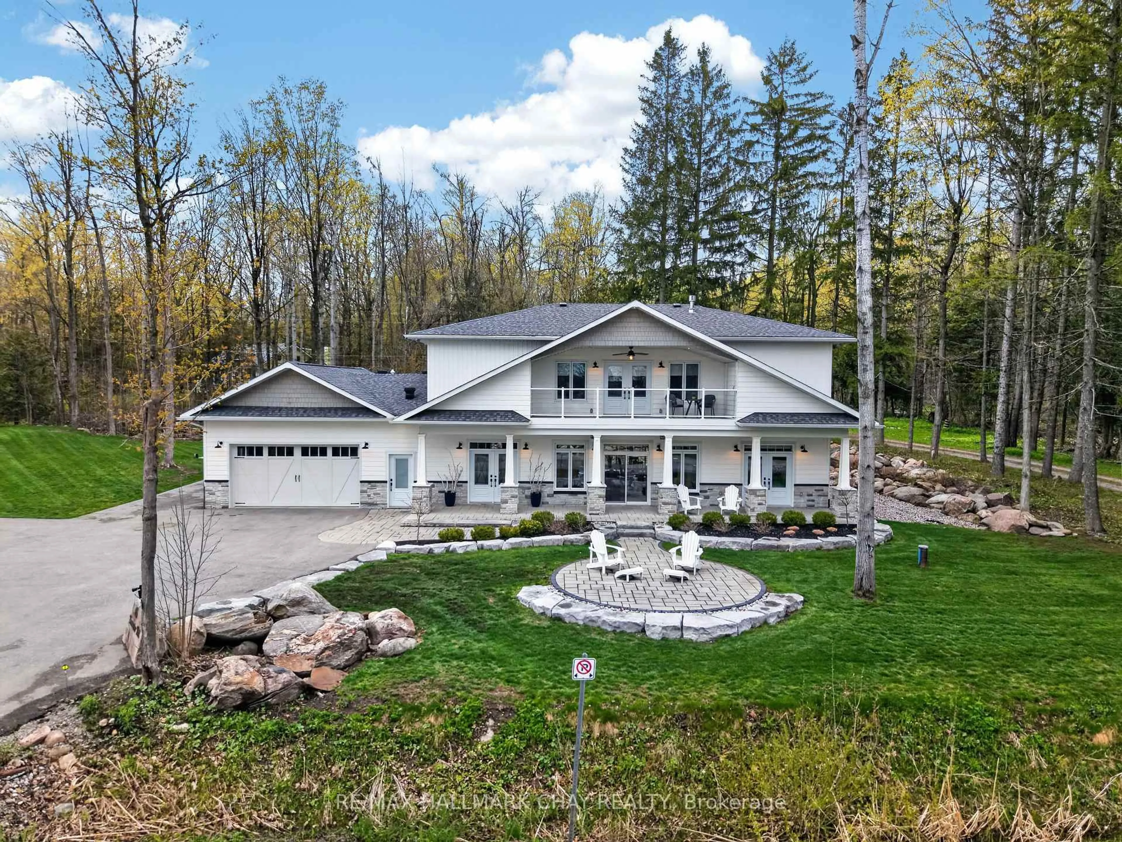 A pic from outside/outdoor area/front of a property/back of a property/a pic from drone, mountain view for 6 Forrester Rd, Oro-Medonte Ontario L0L 2L0