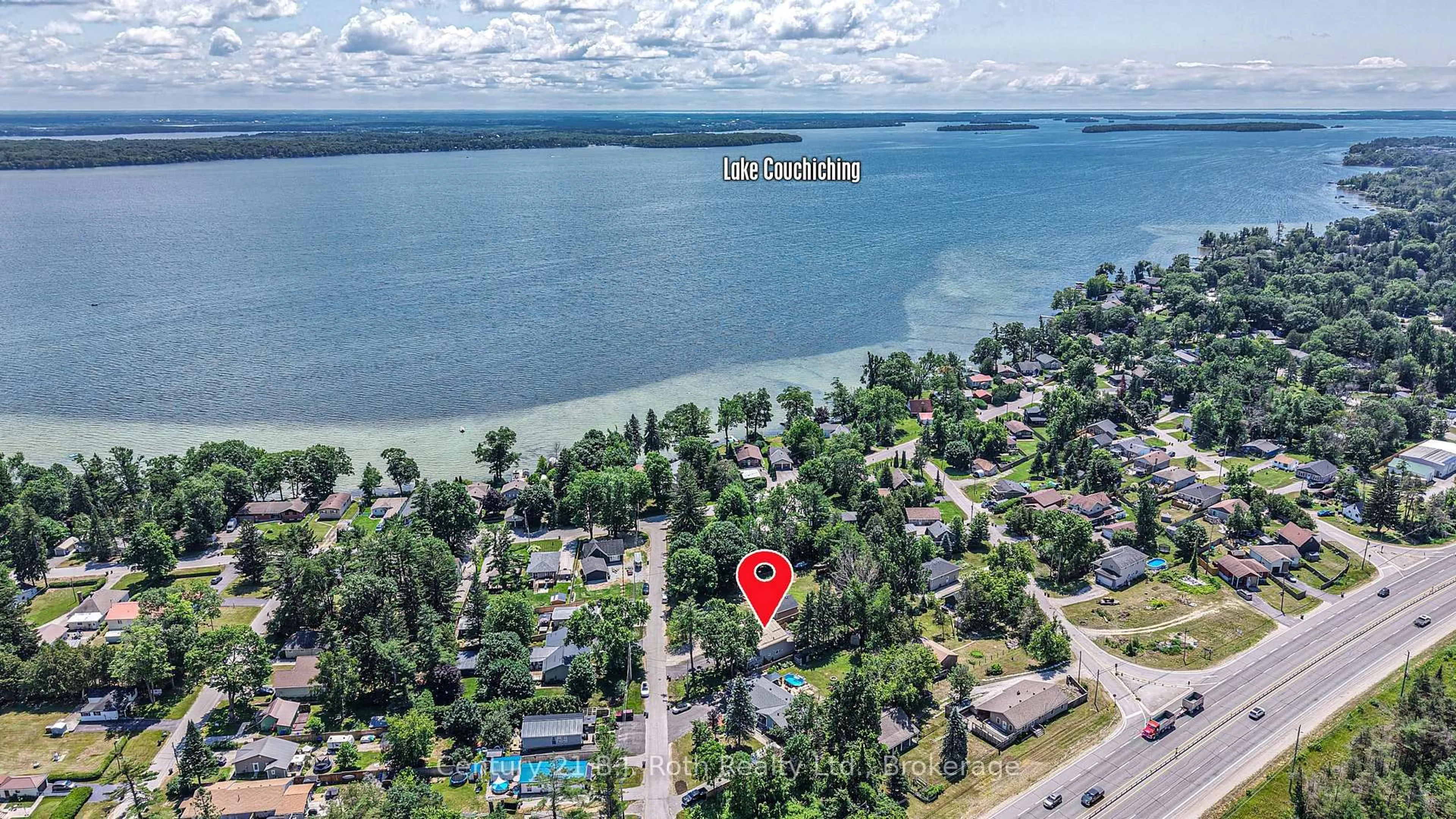 A pic from outside/outdoor area/front of a property/back of a property/a pic from drone, water/lake/river/ocean view for 3332 Cleveland Ave, Severn Ontario L0K 1G0