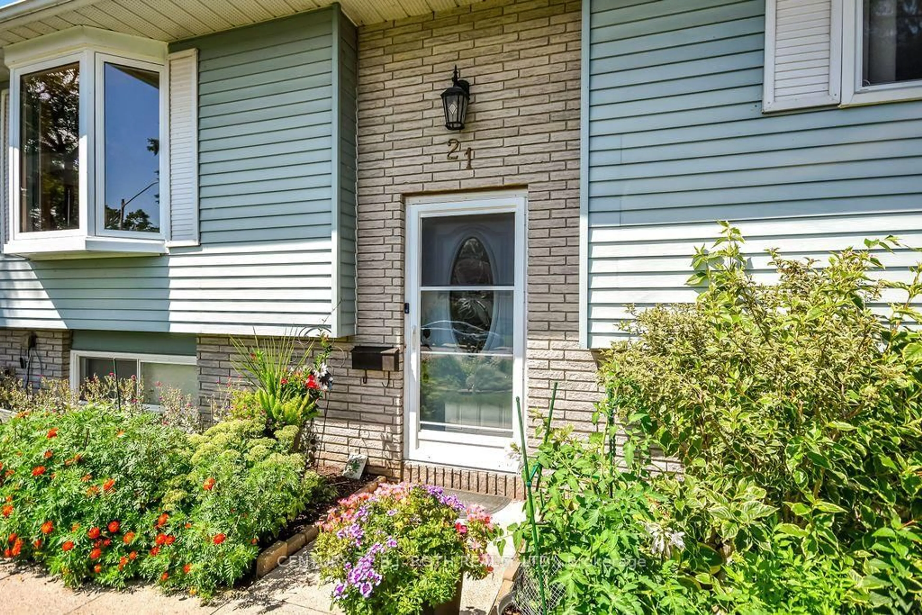 Unknown for 21 KORLEA Cres, Orillia Ontario L3V 7K3