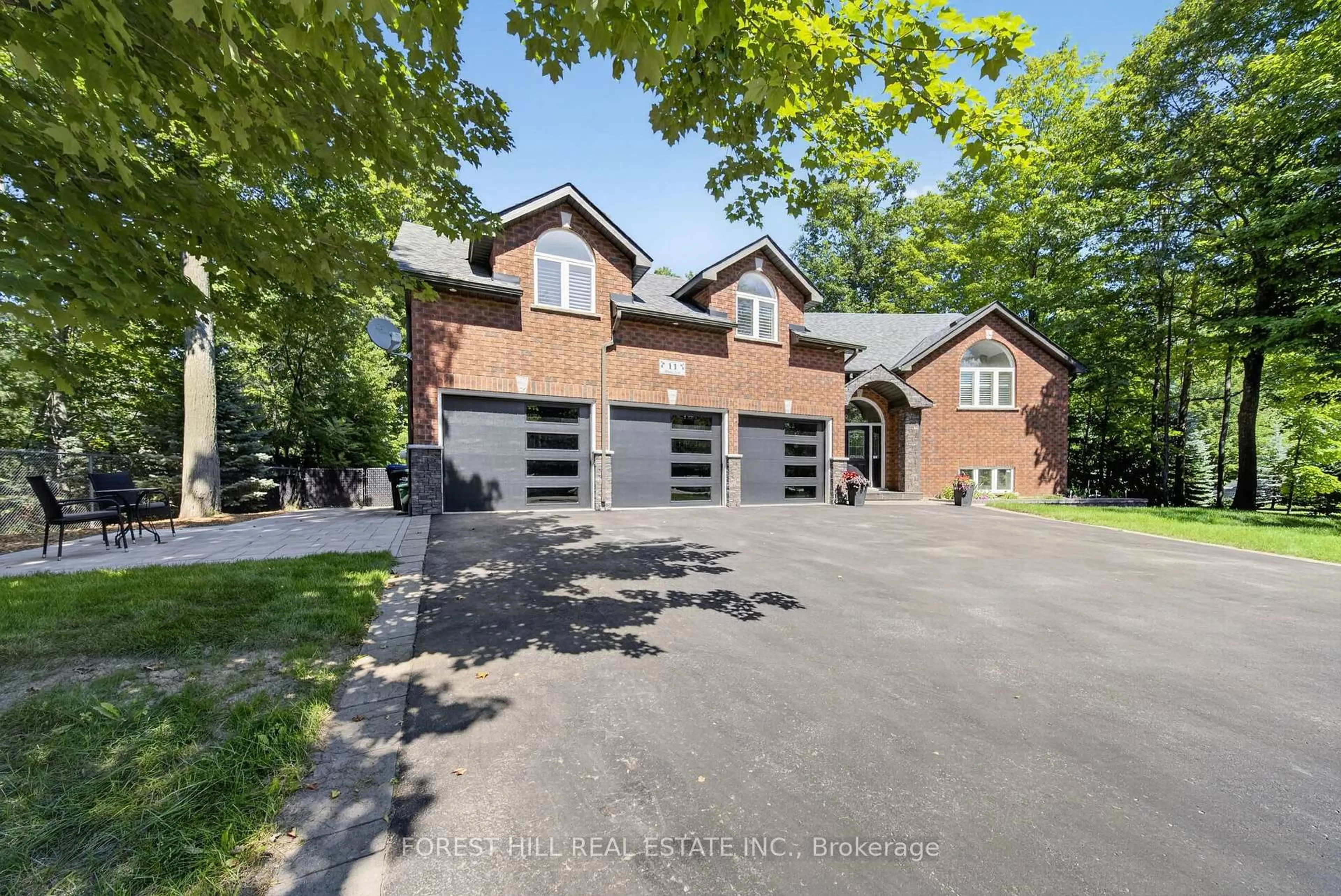 Unknown for 11 Alpine Tr, Springwater Ontario L9X 0H4