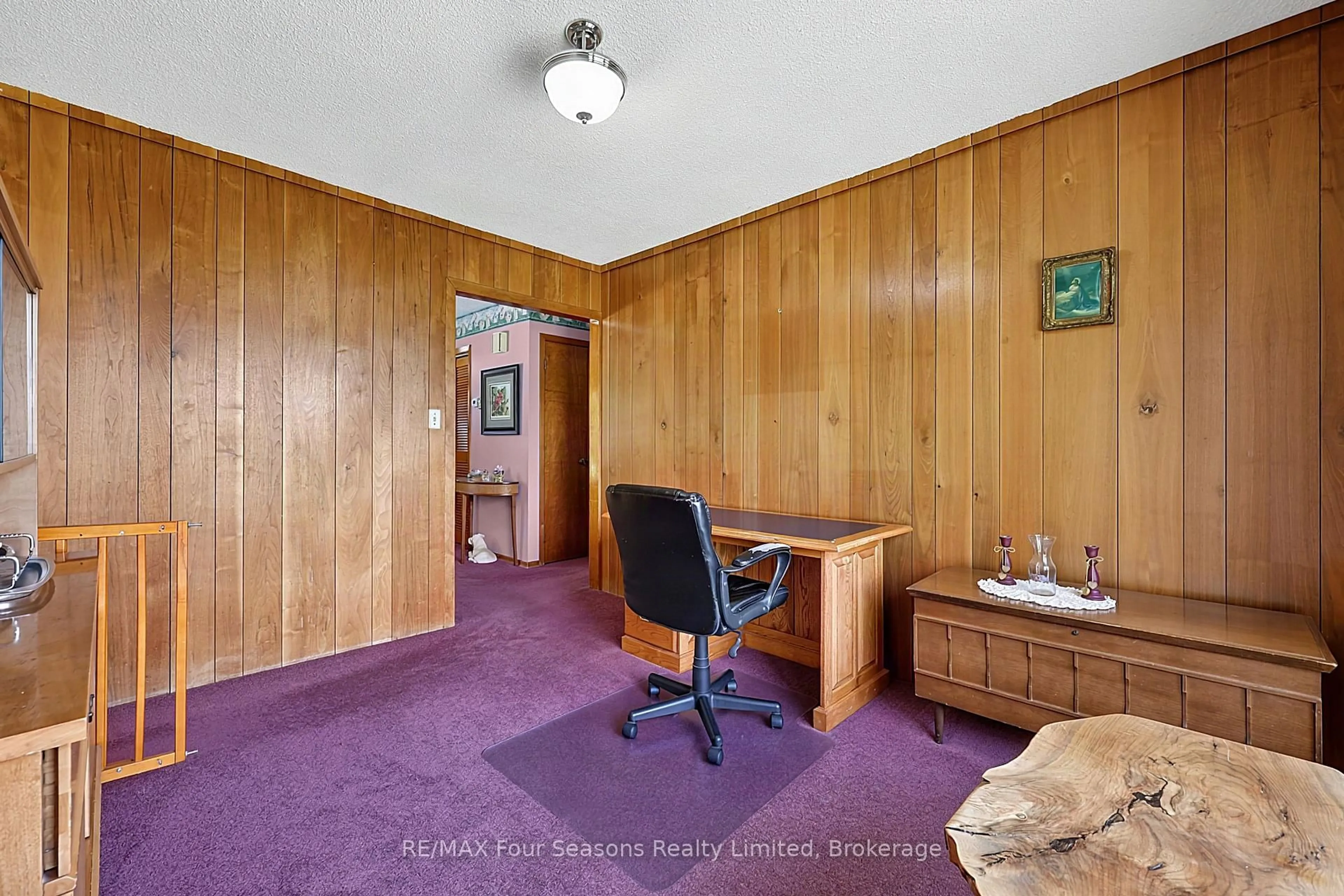 A pic of a room for 2140 5th Concession, Clearview Ontario L0M 1S0