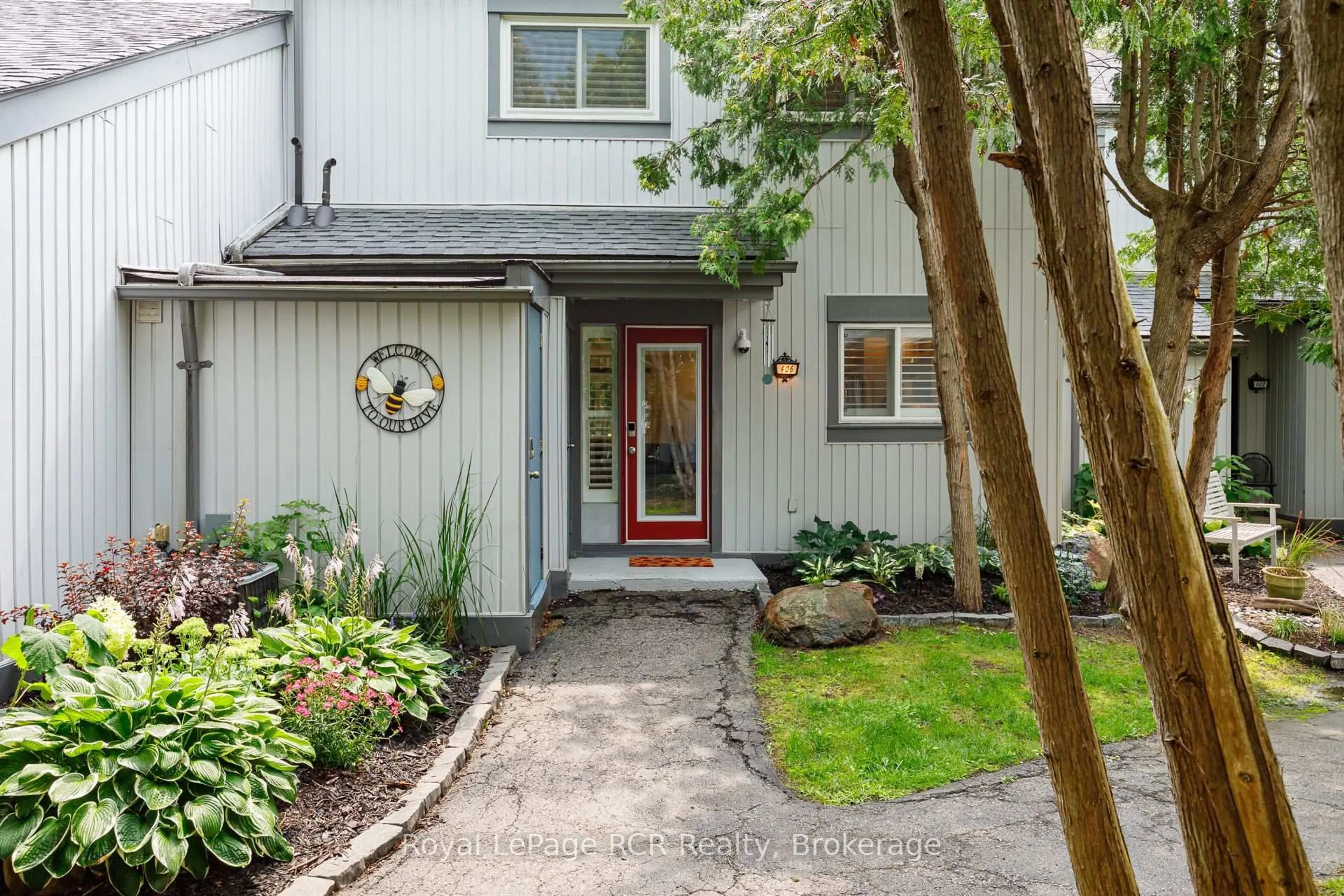 Unknown for 12 DAWSON Dr #406, Collingwood Ontario L9Y 5B4