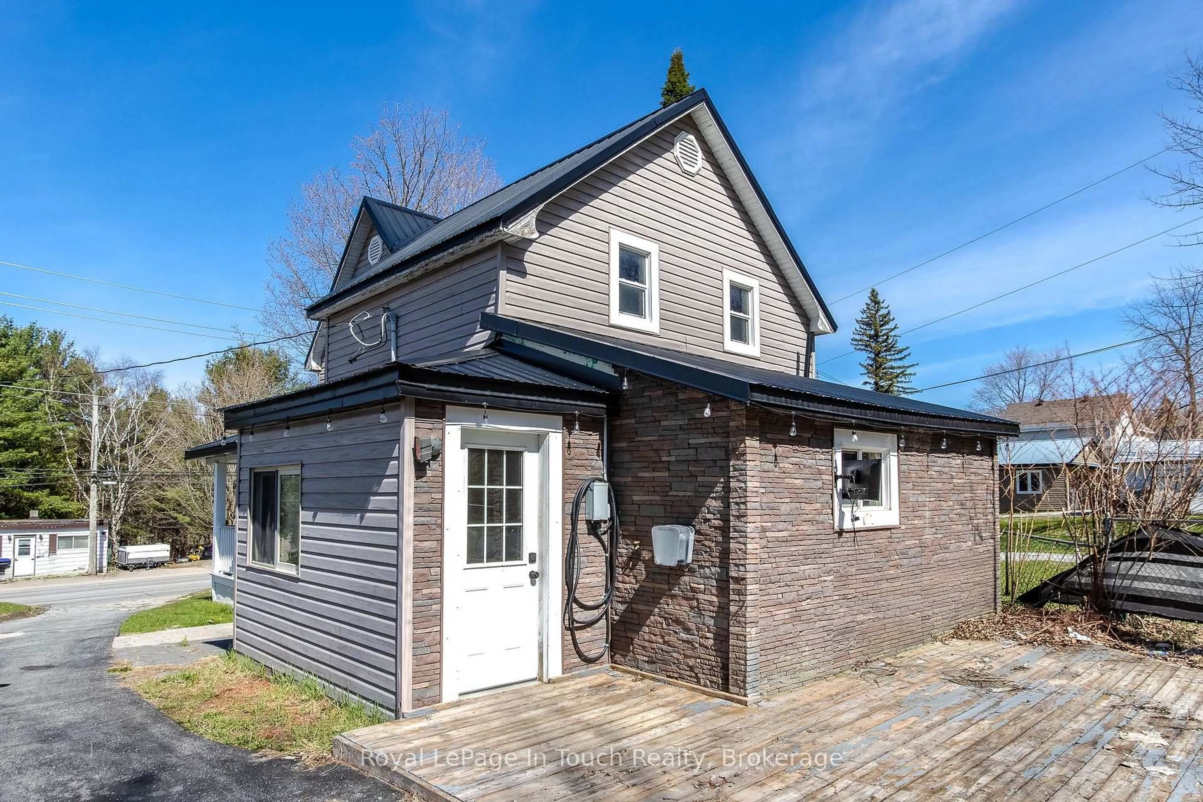 Home with brick exterior material, street for 397 William St, Tay Ontario L0K 2A0