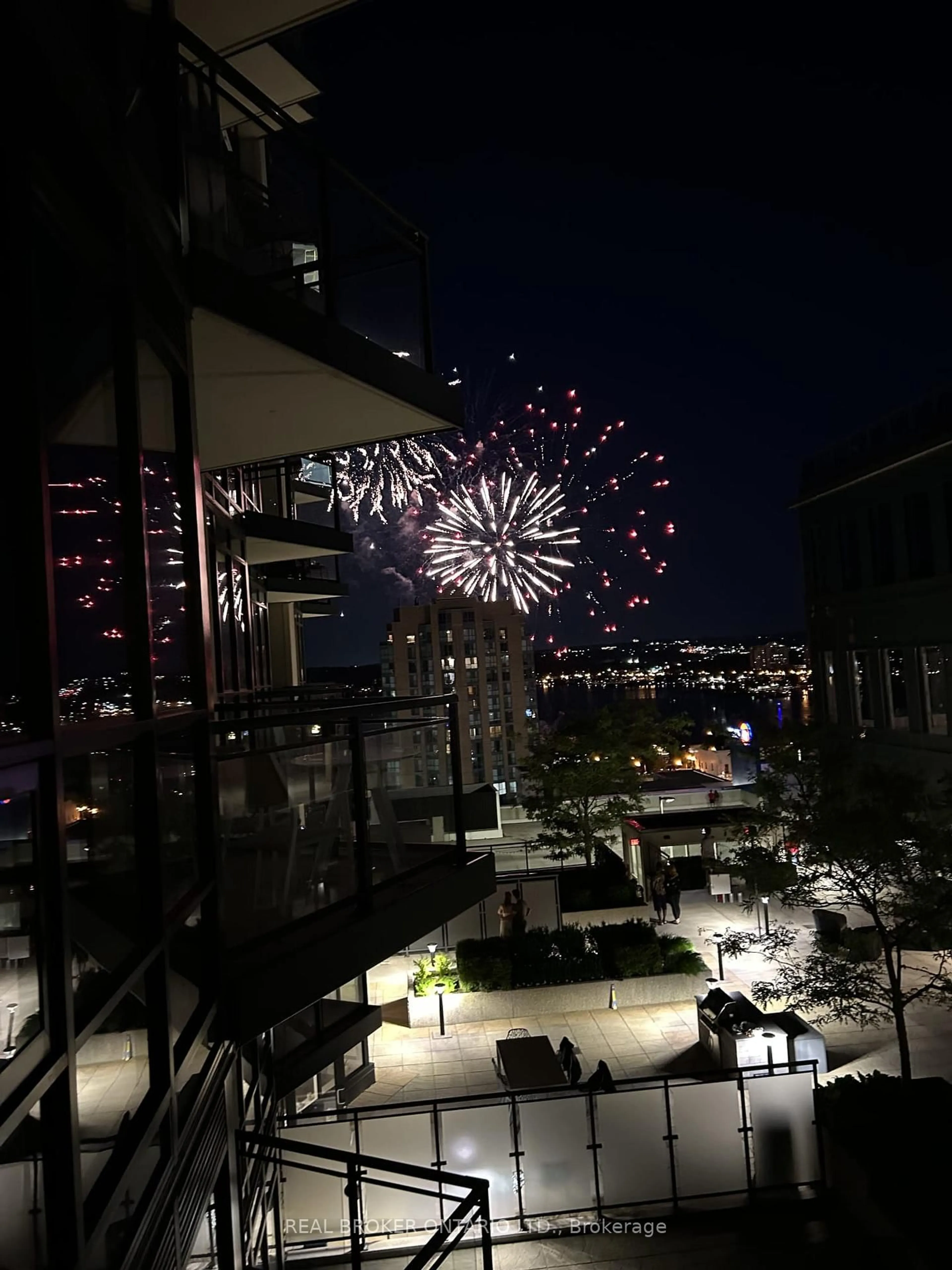 Unknown for 111 Worsley St ##503, Barrie Ontario L4M 0J5