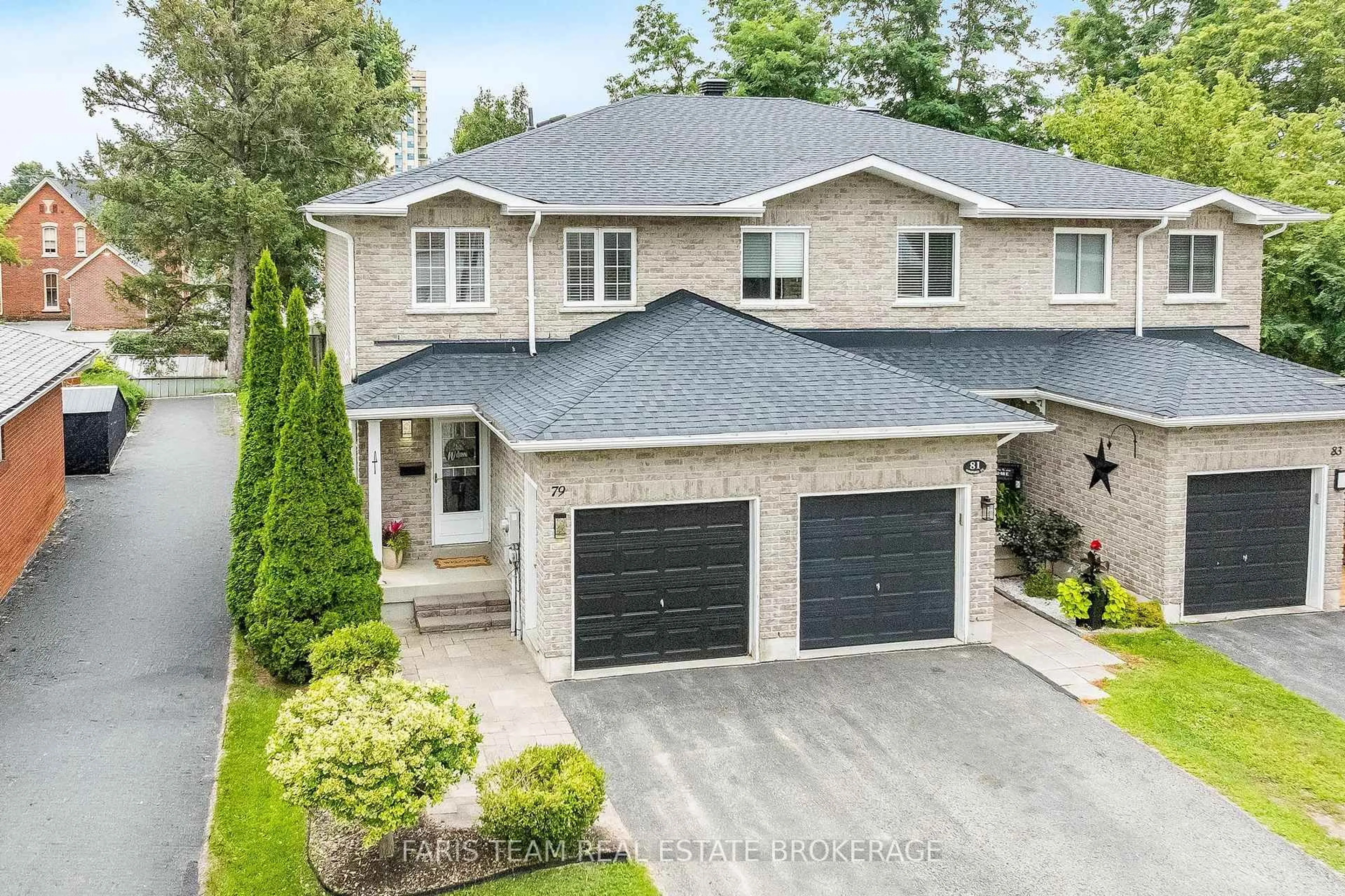 A pic from outside/outdoor area/front of a property/back of a property/a pic from drone, street for 79 Sanford St, Barrie Ontario L4N 3C6