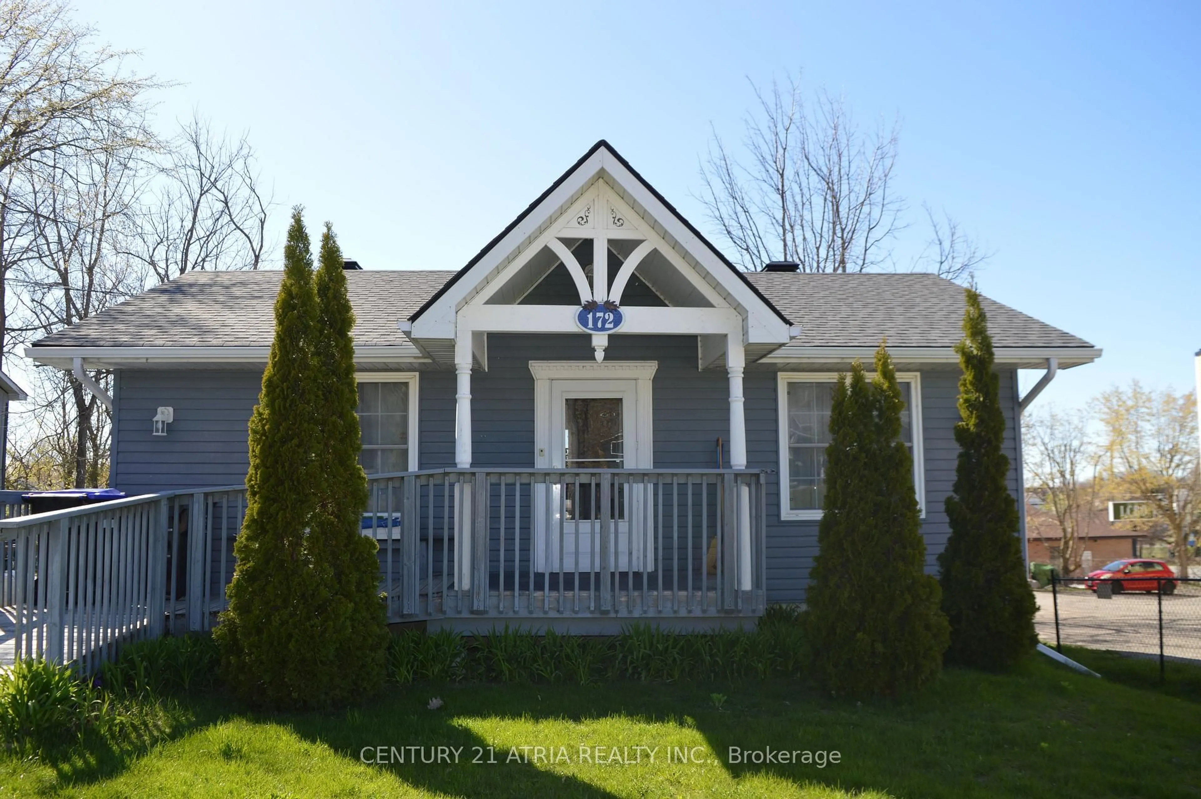 Home with vinyl exterior material, unknown for 172 William St, Tay Ontario L0K 2A0