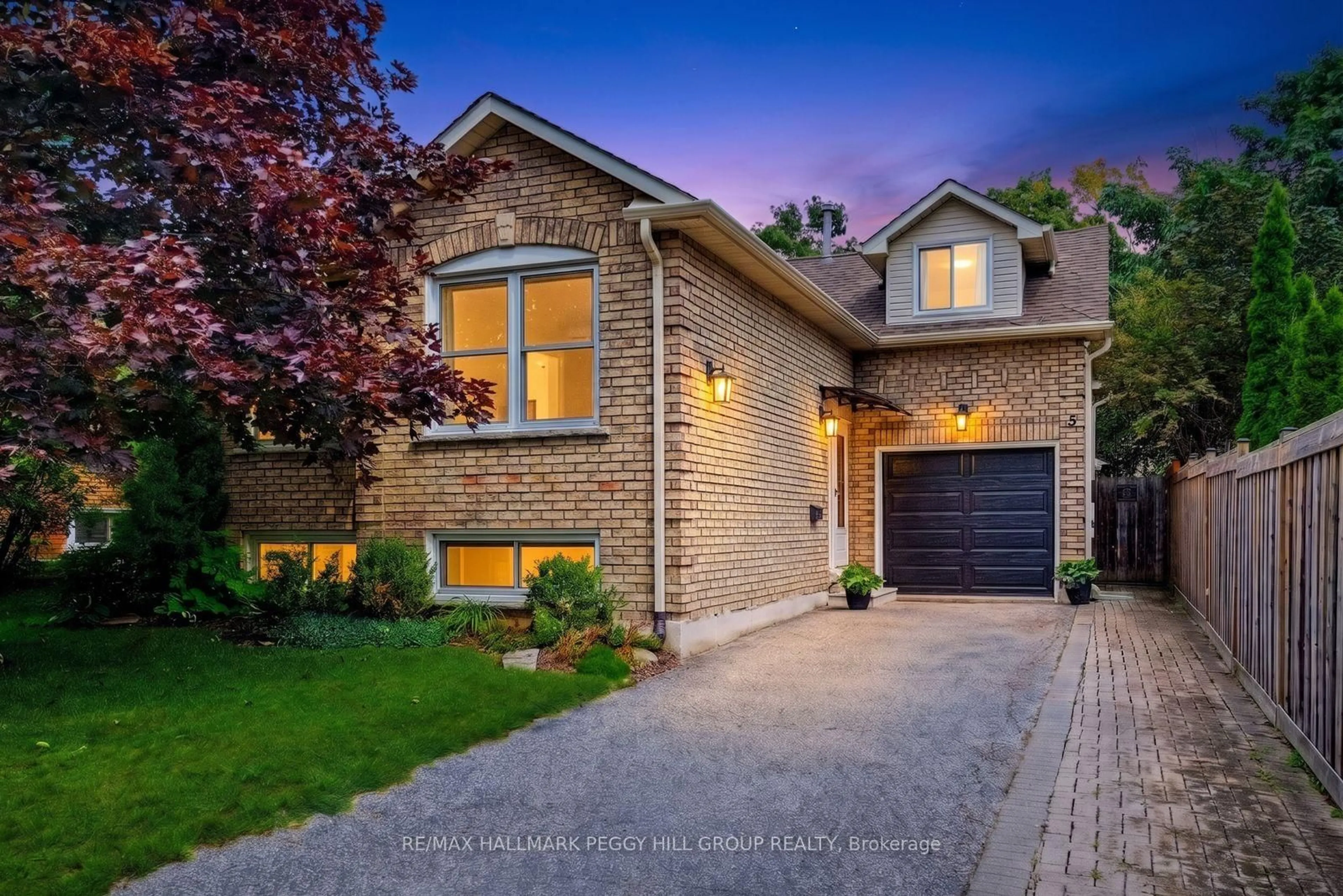 Home with brick exterior material, street for 5 Barwick Dr, Barrie Ontario L4N 6Z7