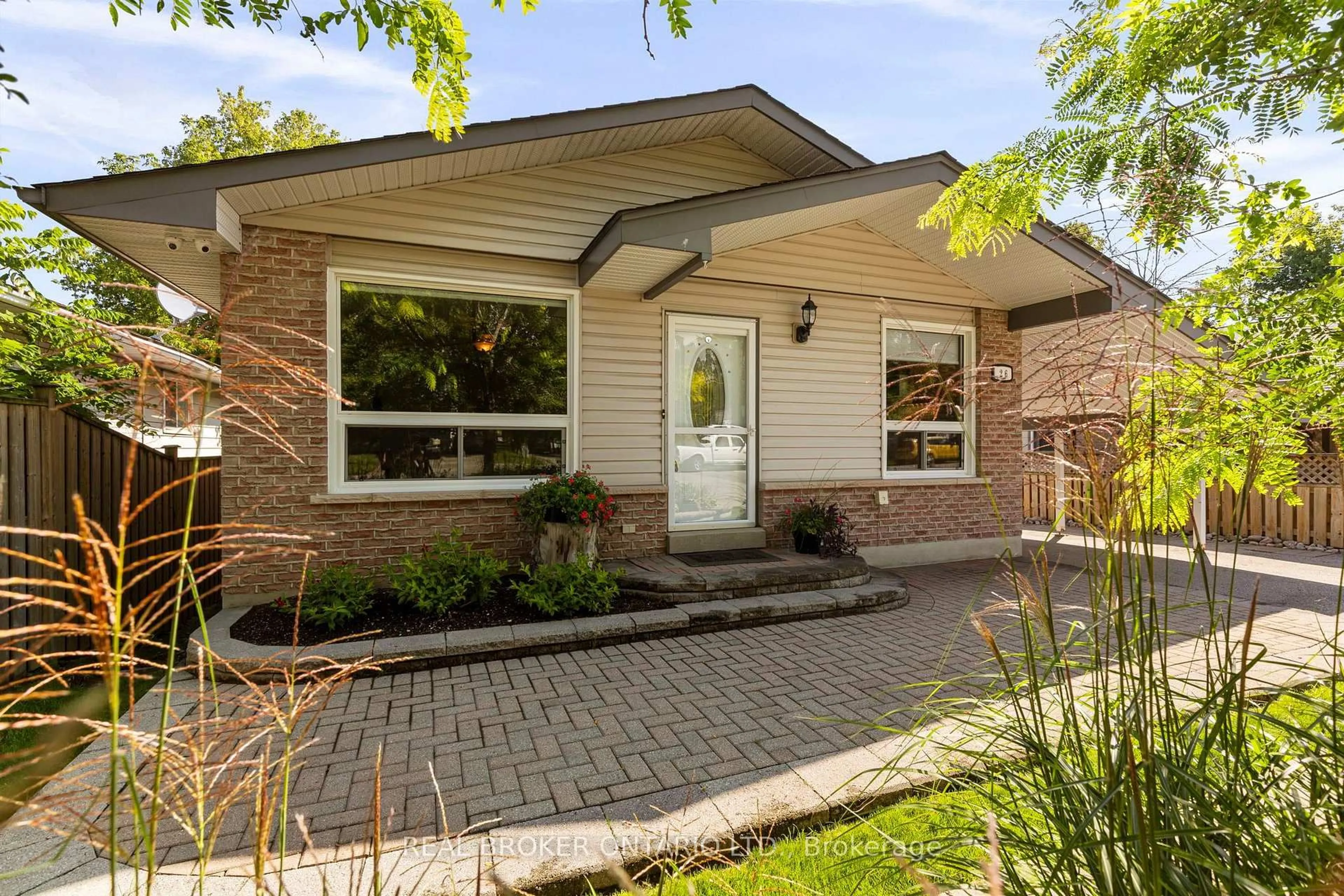 Home with brick exterior material, street for 26 Carlton St, Orillia Ontario L3V 6S7