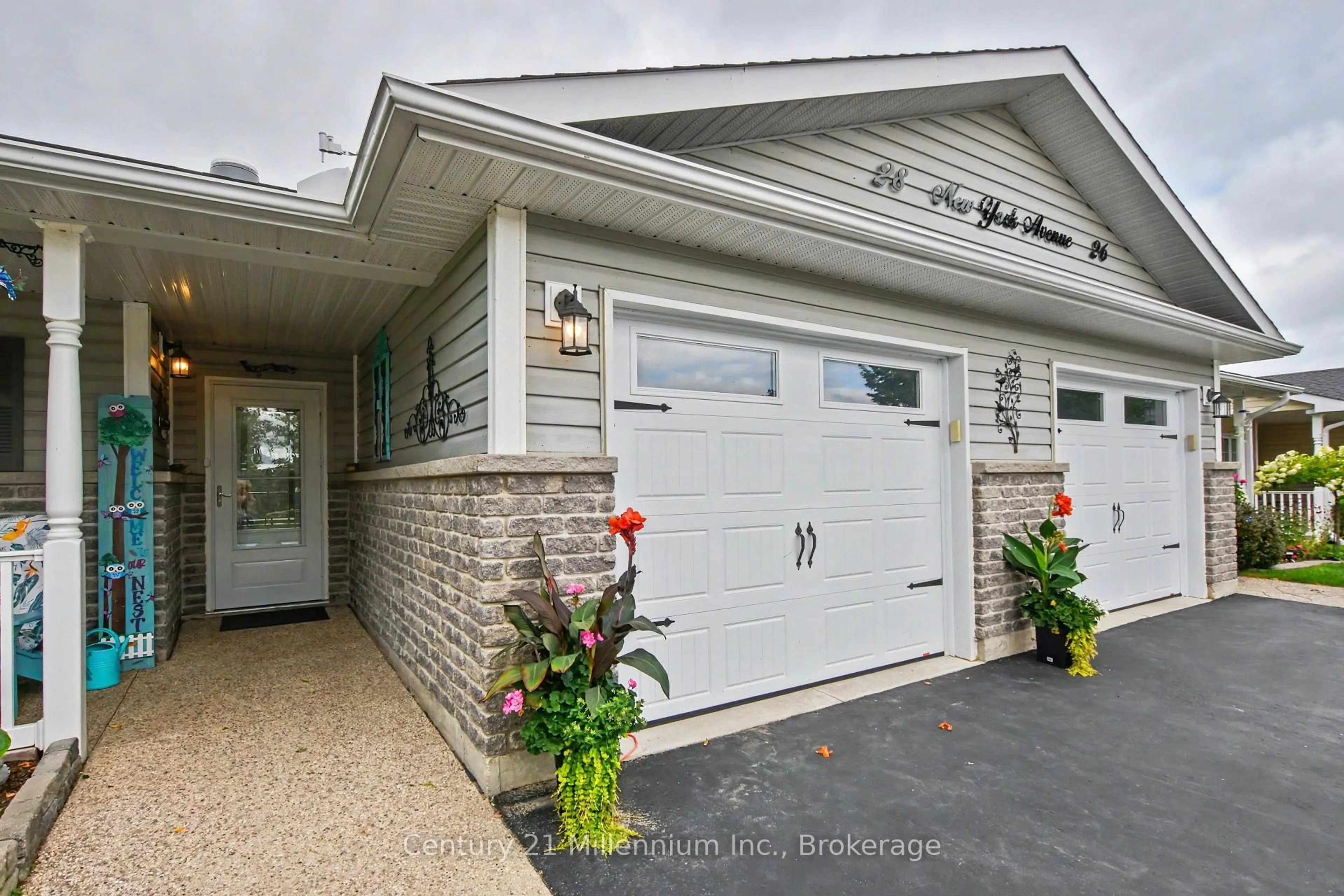 Unknown for 28 New York Ave, Wasaga Beach Ontario L9Z 3A8