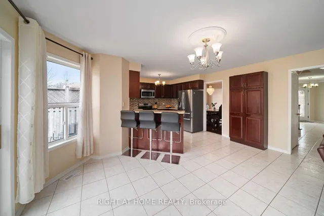 94 WARD Dr, Barrie 5