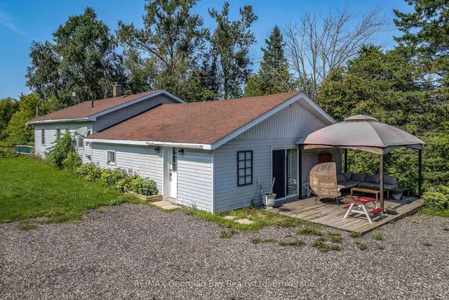 1046 Henry St, Tay 5