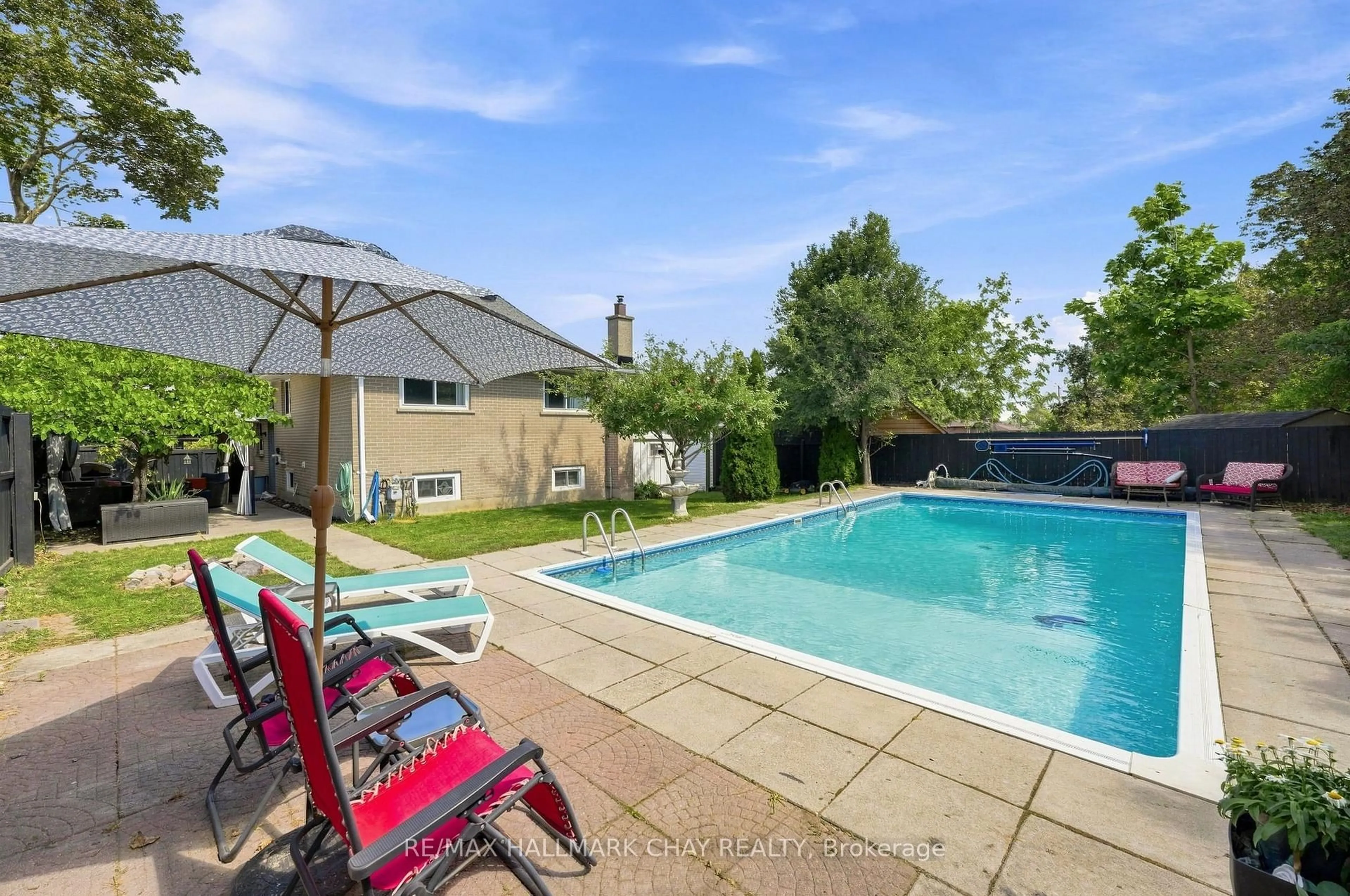 Pool for 30 Harding Ave, Barrie Ontario L4M 3K2