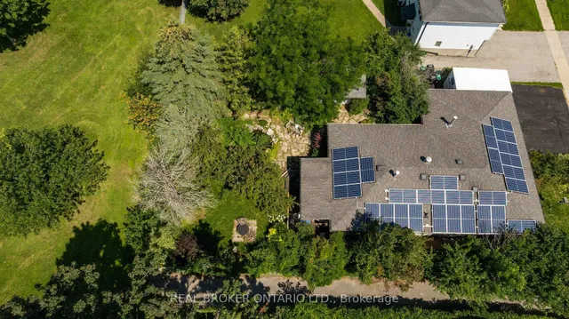 61 Bernick Dr, Barrie 3