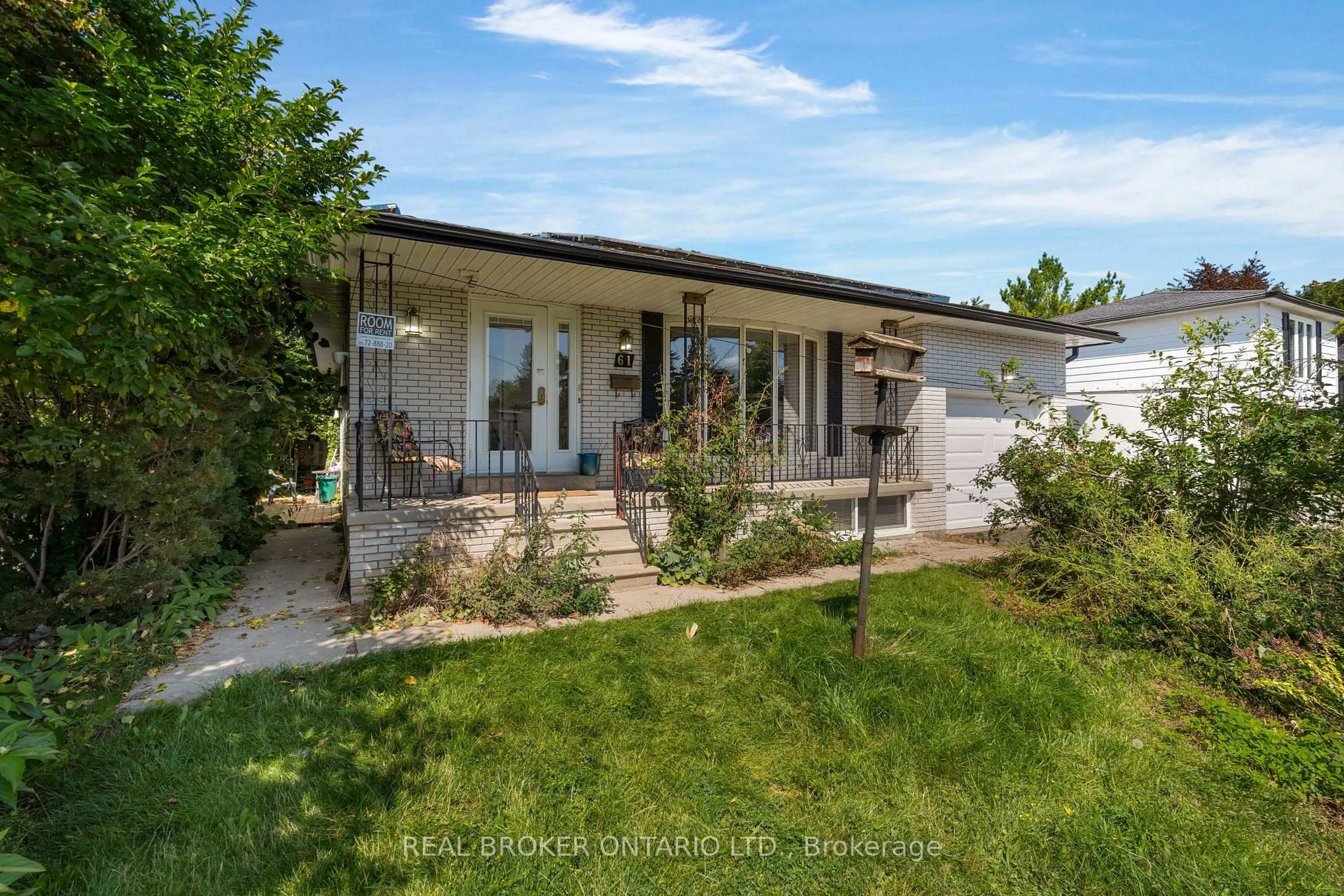 Unknown for 61 Bernick Dr, Barrie Ontario L4M 5C1