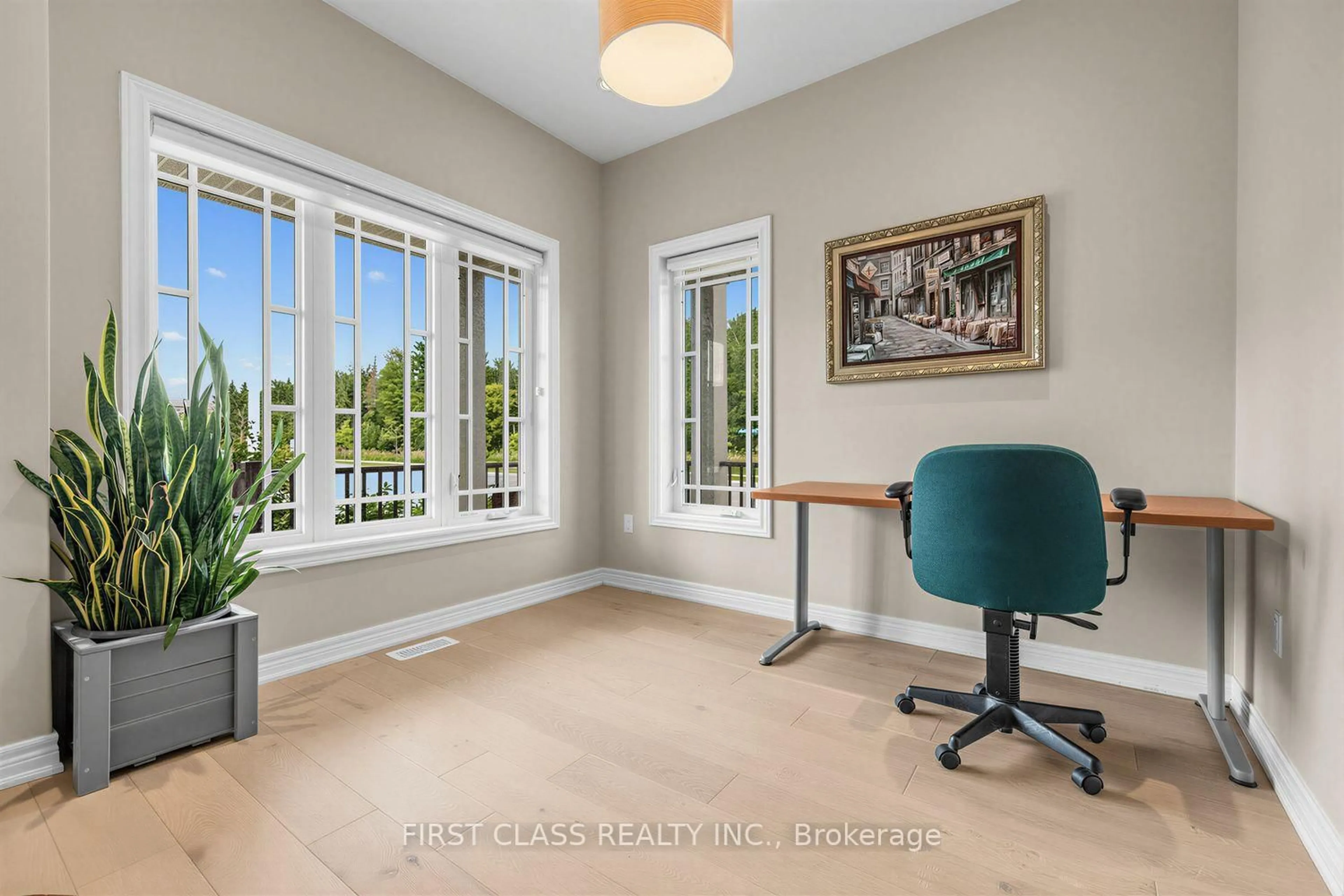 A pic of a room for 2 Pennell Dr, Barrie Ontario L4N 6H2