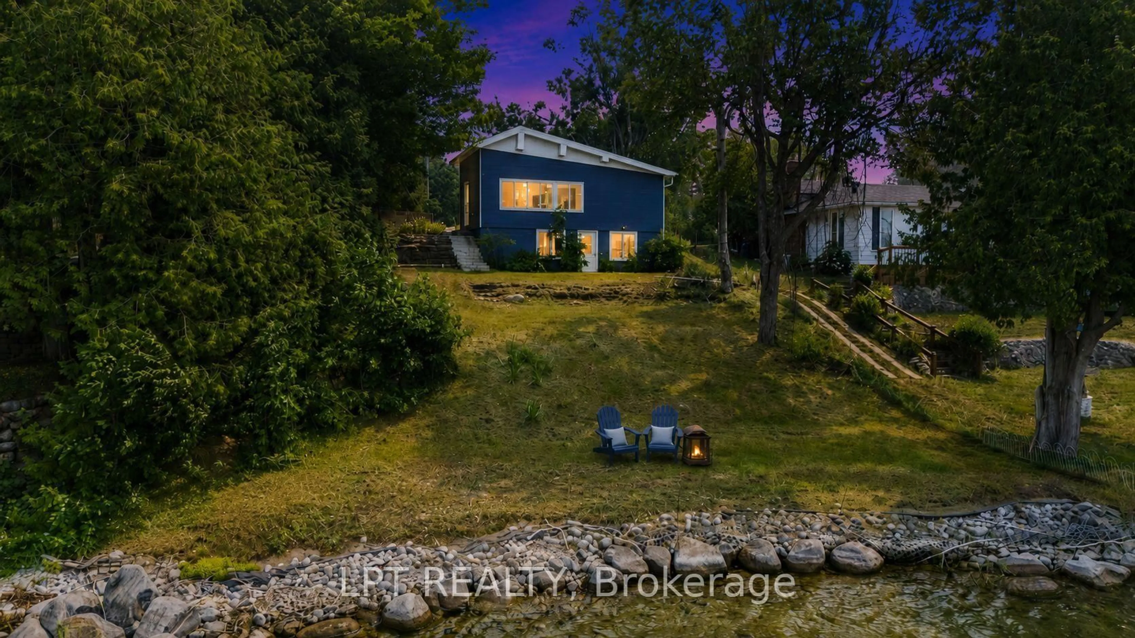 A pic from outside/outdoor area/front of a property/back of a property/a pic from drone, water/lake/river/ocean view for 47 Moon Point Dr, Oro-Medonte Ontario L3V 0R8