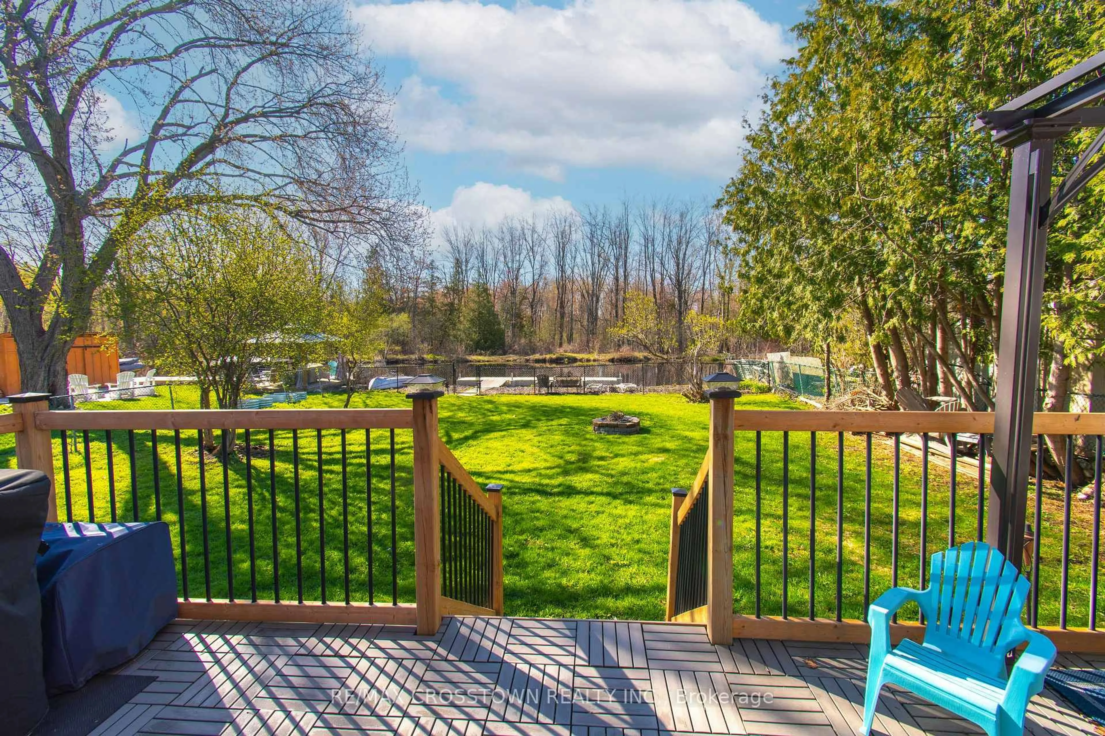 Patio, water/lake/river/ocean view for 59 Lankin Blvd, Orillia Ontario L3V 6T1