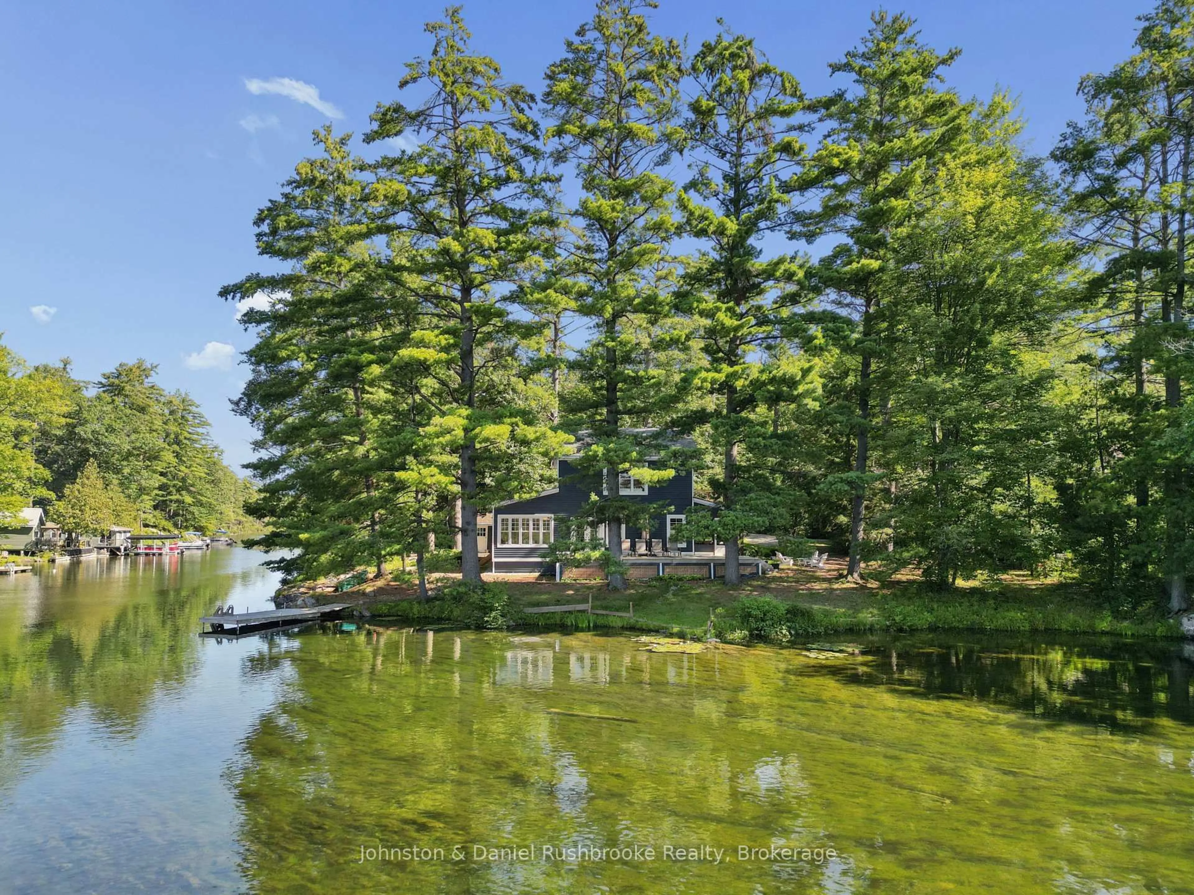A pic from outside/outdoor area/front of a property/back of a property/a pic from drone, water/lake/river/ocean view for 3344 Green River Dr, Severn Ontario L0K 2B0