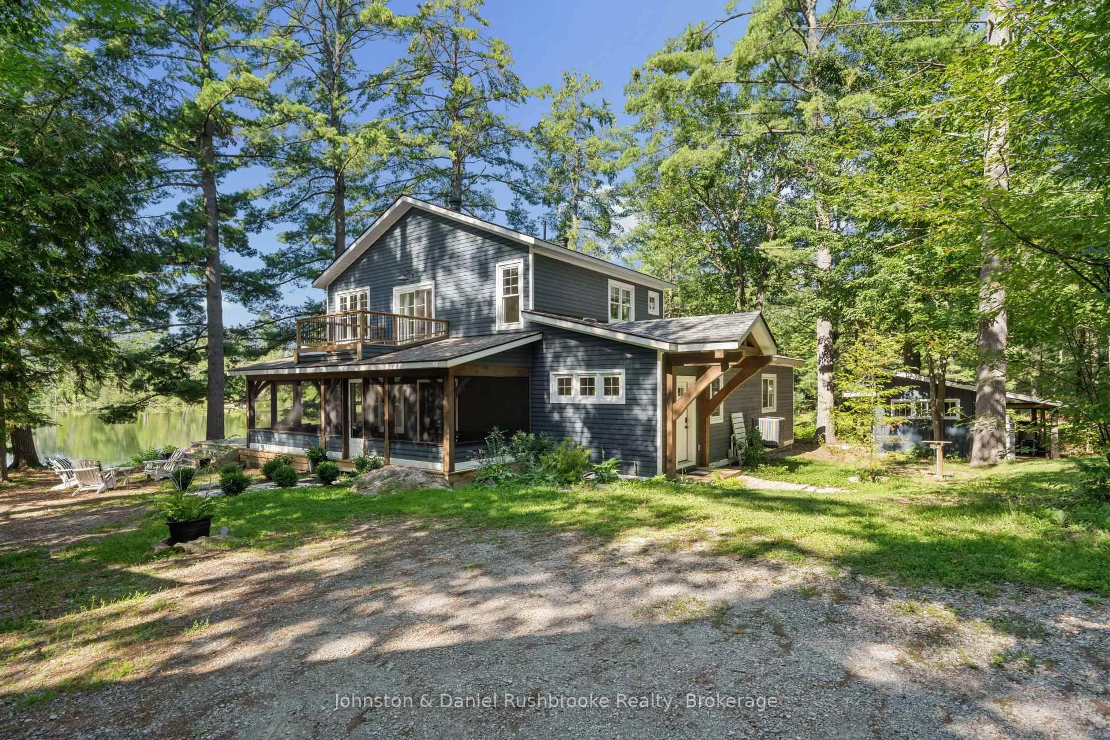 A pic from outside/outdoor area/front of a property/back of a property/a pic from drone, water/lake/river/ocean view for 3344 Green River Dr, Severn Ontario L0K 2B0