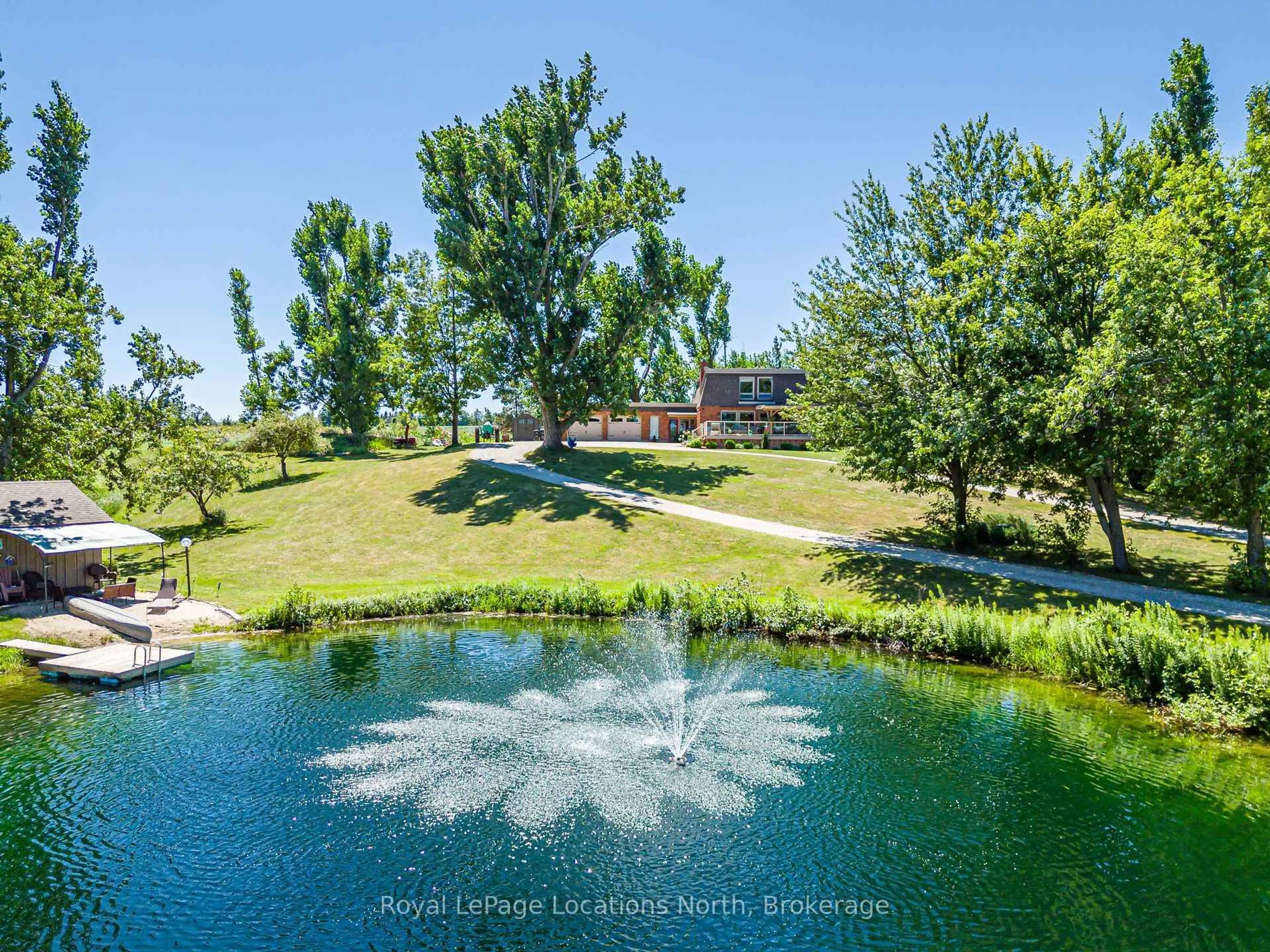 A pic from outside/outdoor area/front of a property/back of a property/a pic from drone, water/lake/river/ocean view for 8941 County 91 Rd, Clearview Ontario L0M 1H0